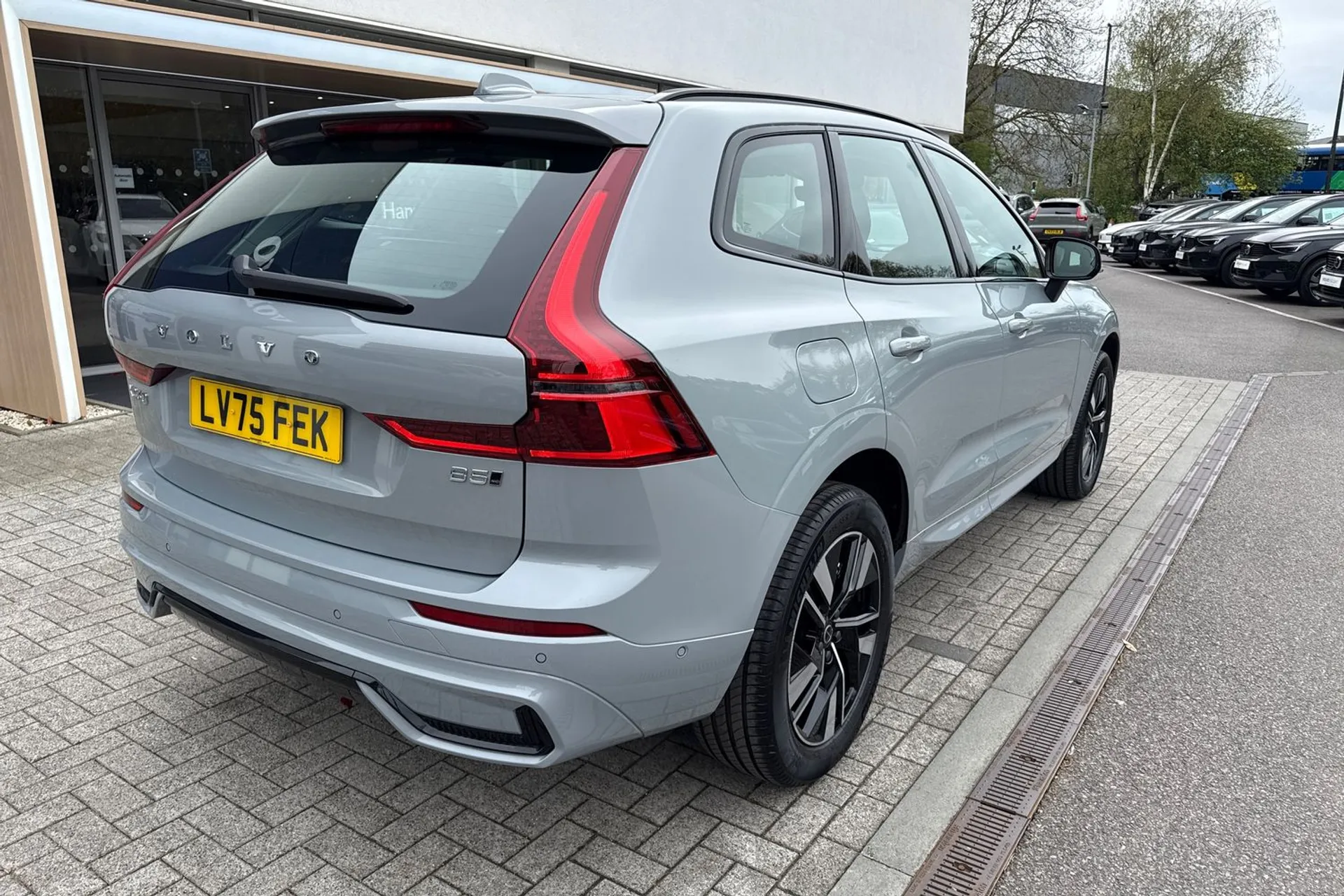 Volvo XC60 thumbnail image number 8