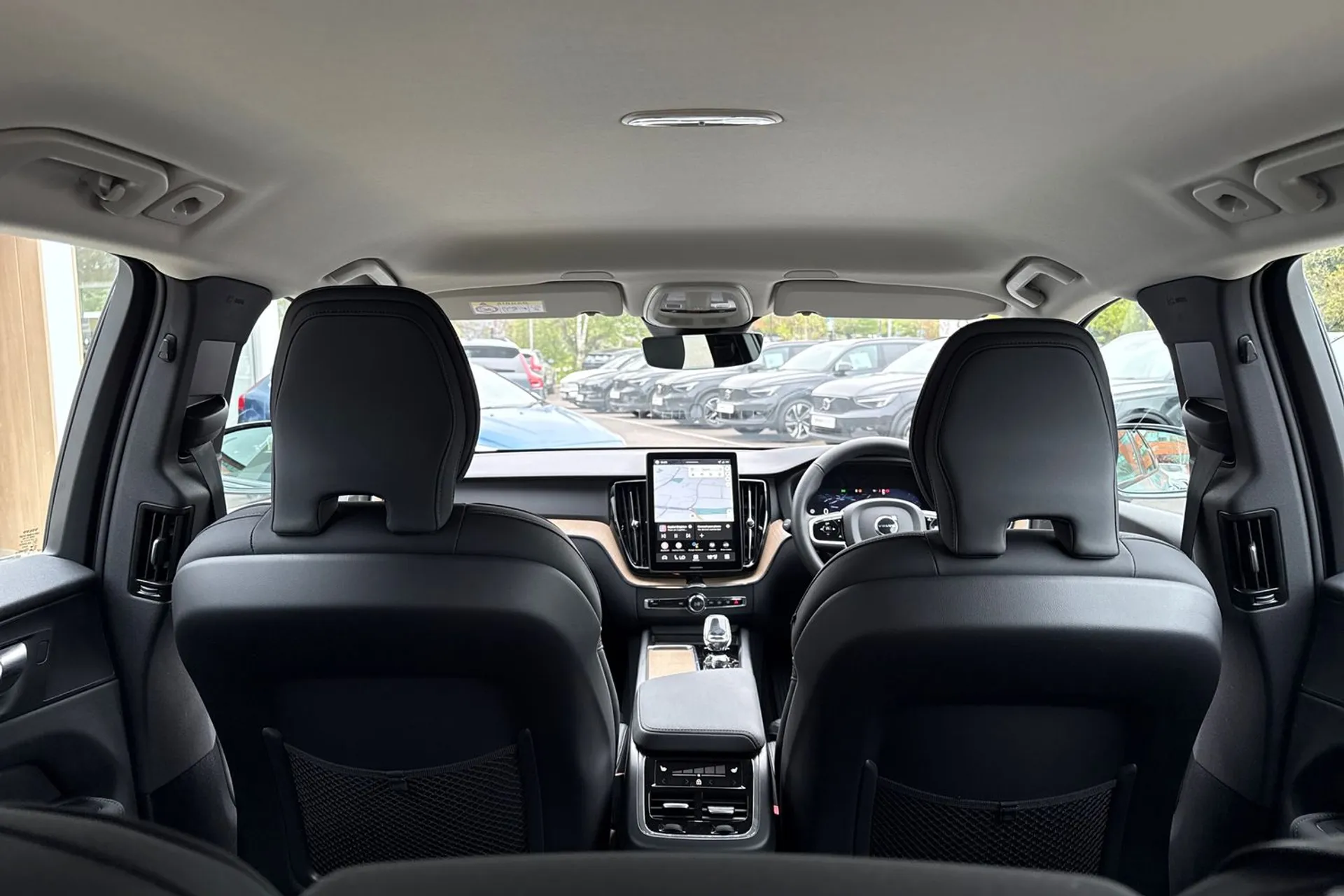 Volvo XC60 thumbnail image number 22