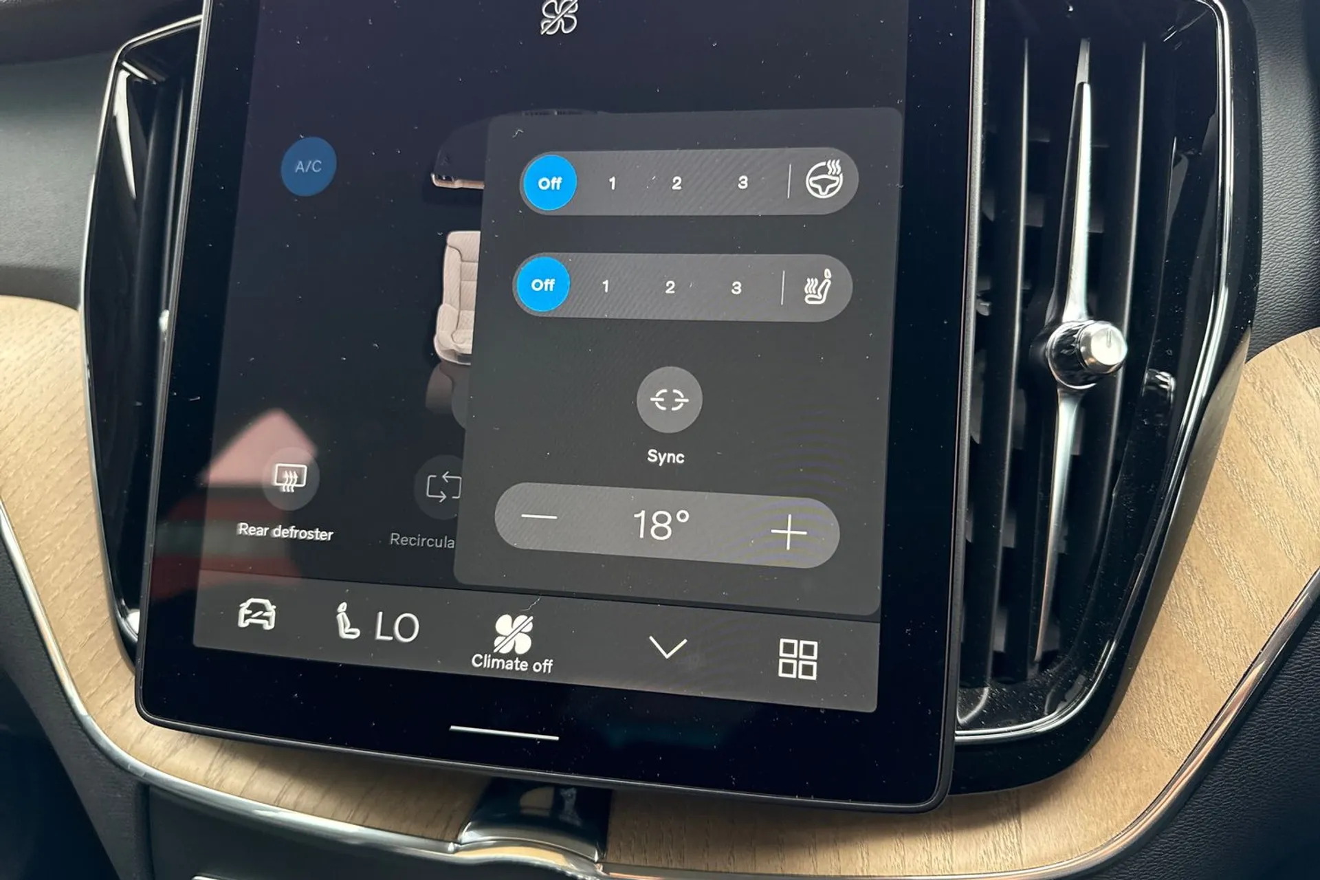 Volvo XC60 thumbnail image number 39