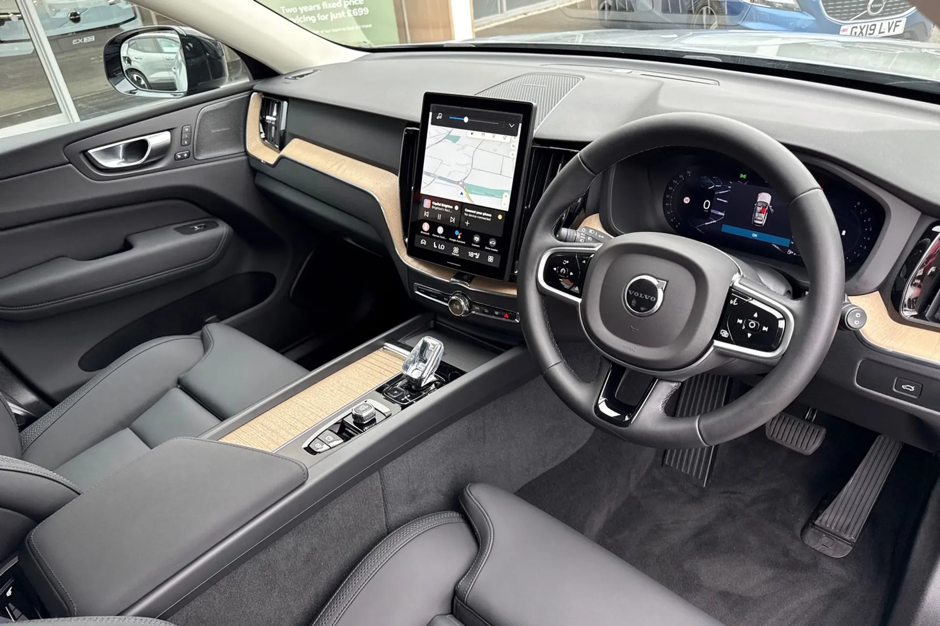 Volvo XC60 thumbnail image number 6