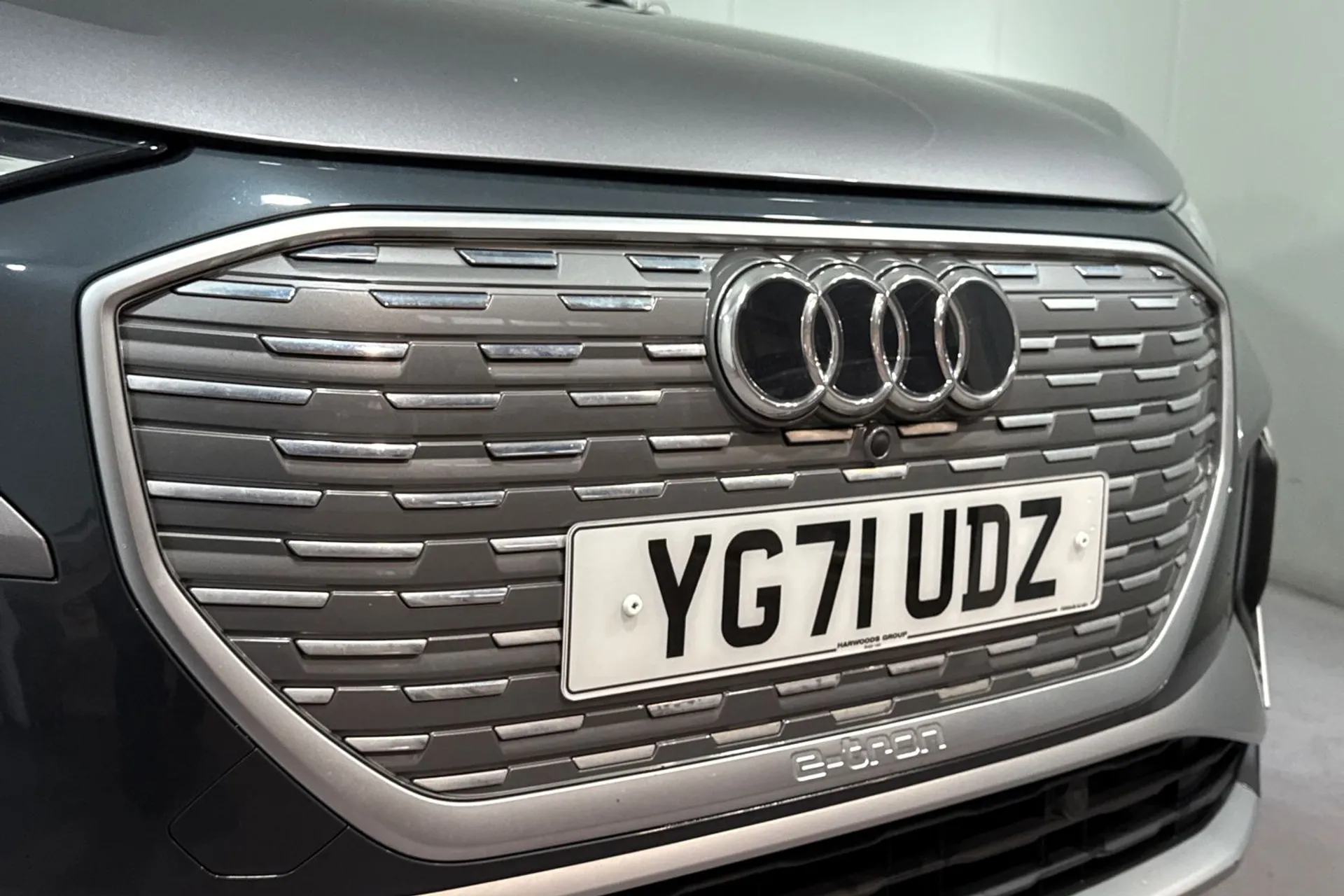 Audi Q4 thumbnail image number 7