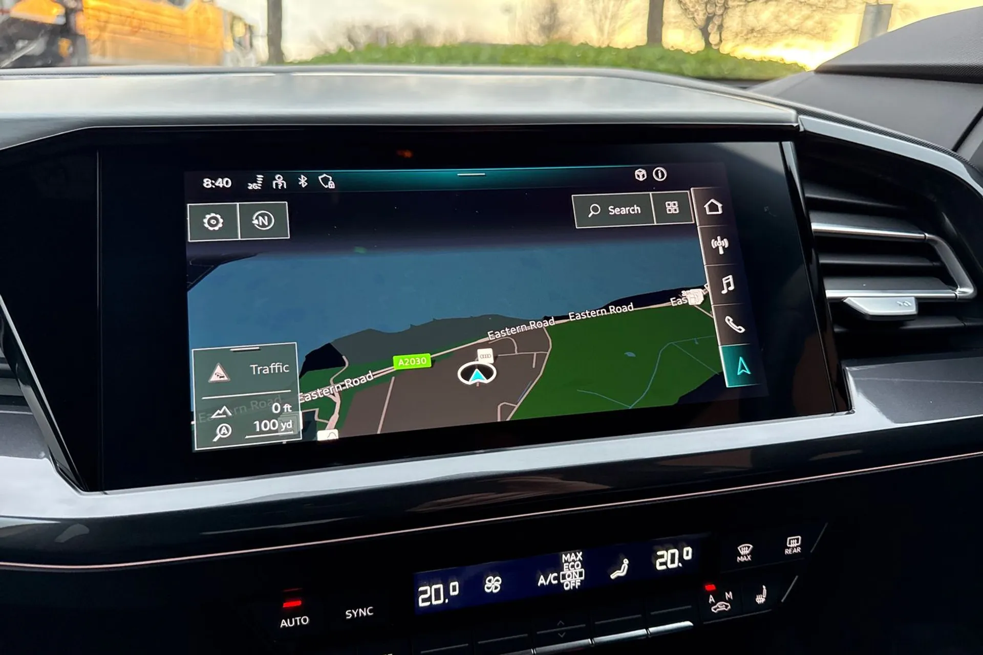 Audi Q4 thumbnail image number 4