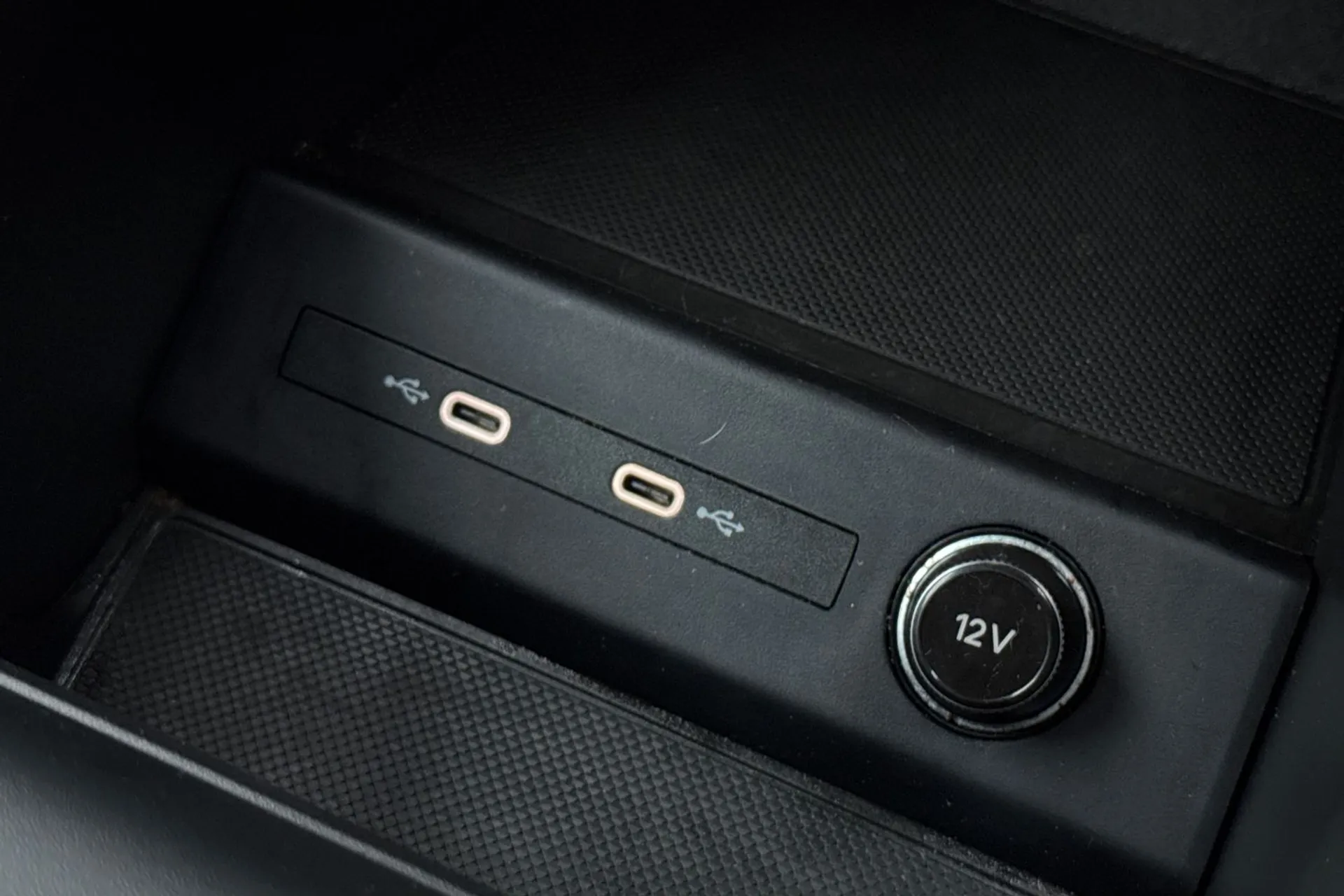 Audi Q4 thumbnail image number 46