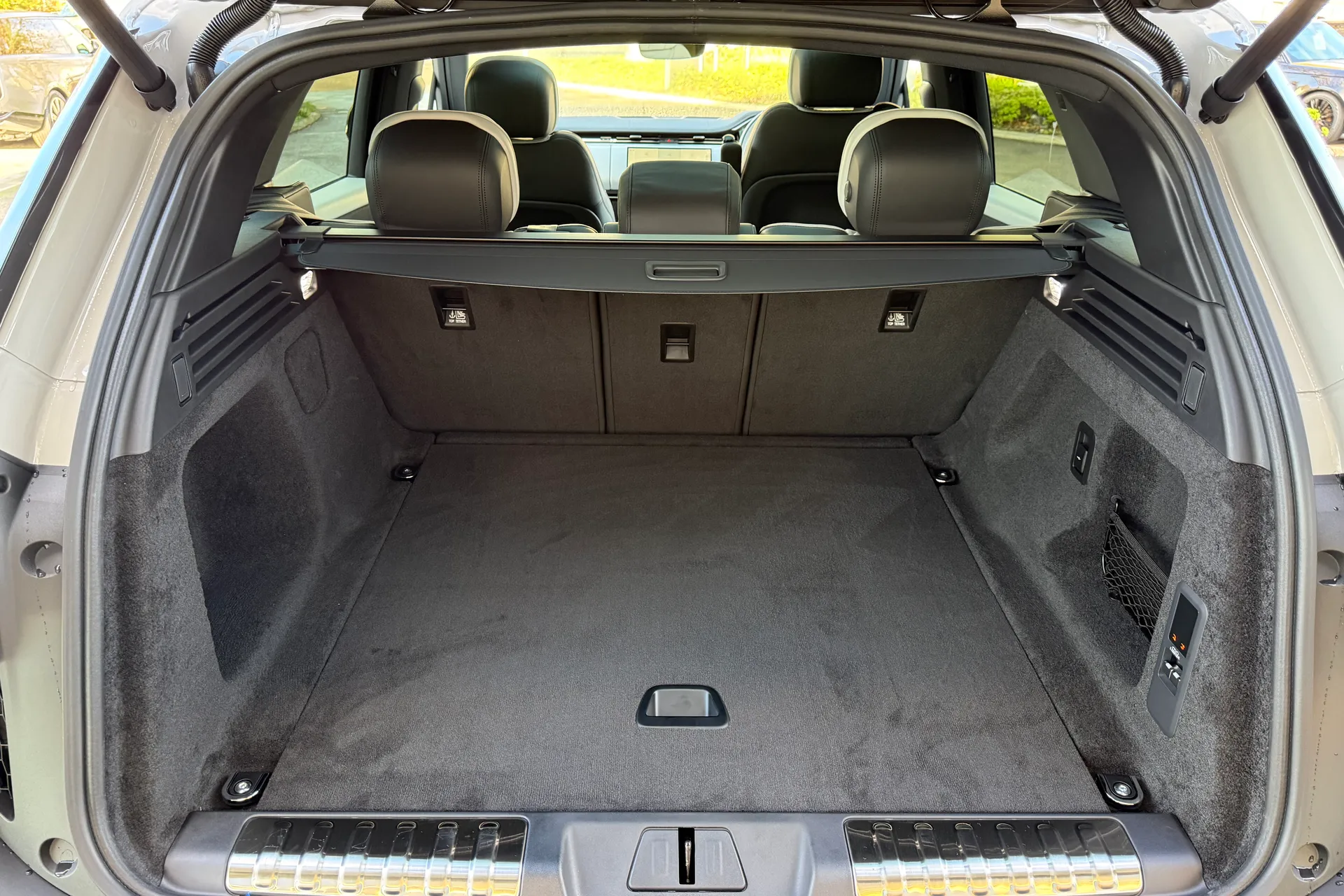 LAND ROVER RANGE ROVER SPORT thumbnail image number 10