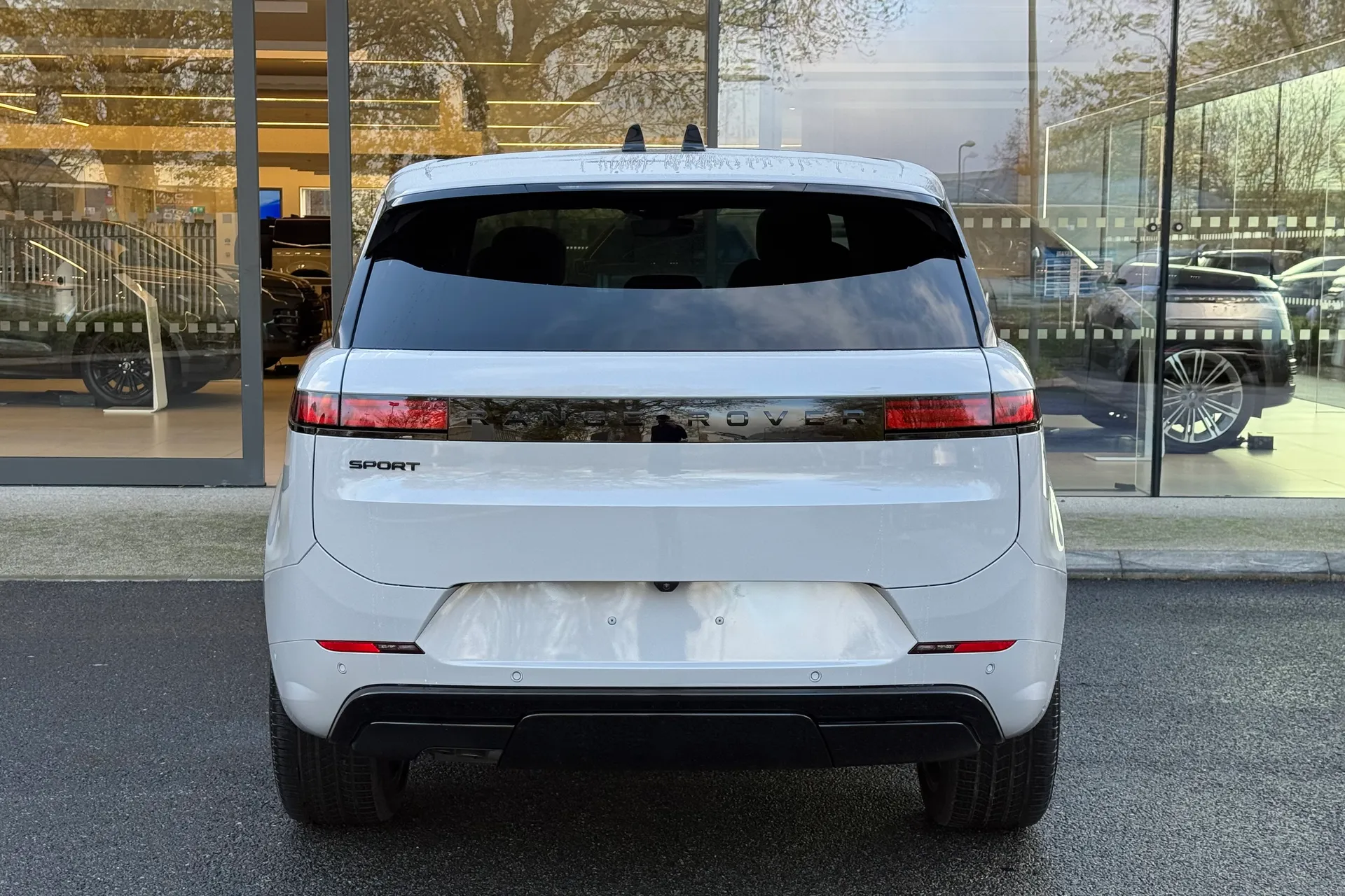 LAND ROVER RANGE ROVER SPORT thumbnail image number 6