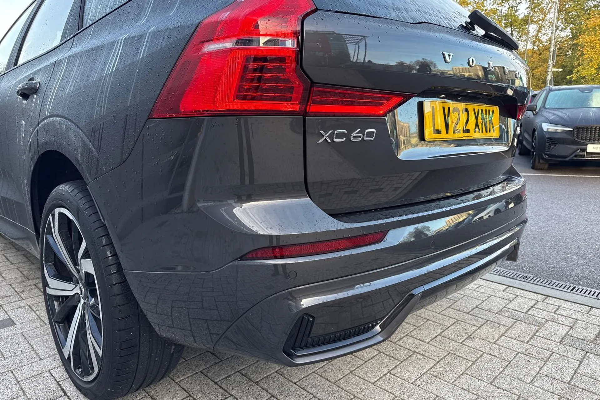 Volvo XC60 thumbnail image number 18