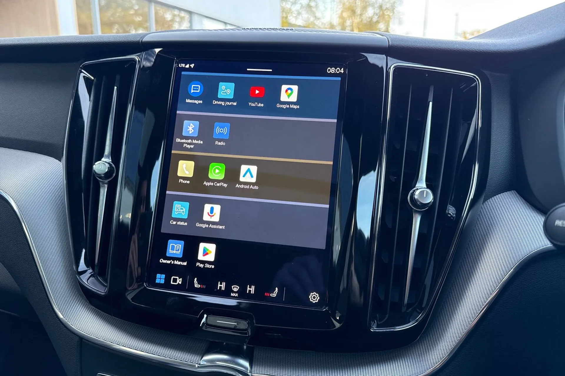 Volvo XC60 thumbnail image number 45