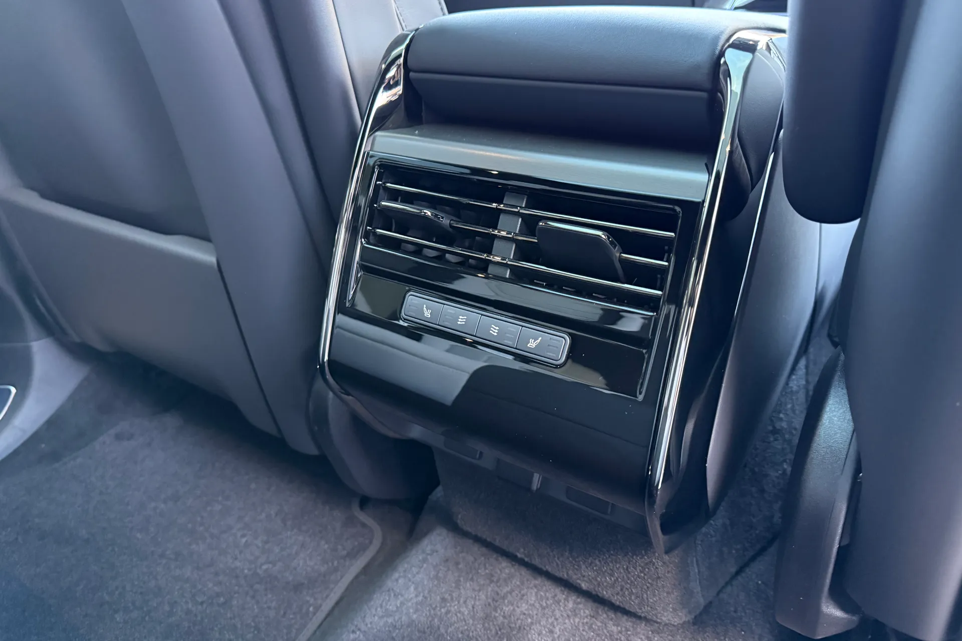 LAND ROVER RANGE ROVER SPORT thumbnail image number 18