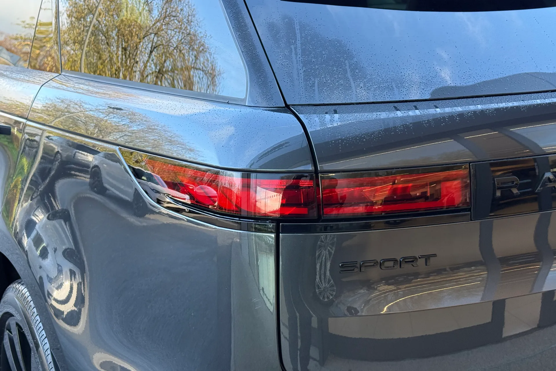 LAND ROVER RANGE ROVER SPORT thumbnail image number 19