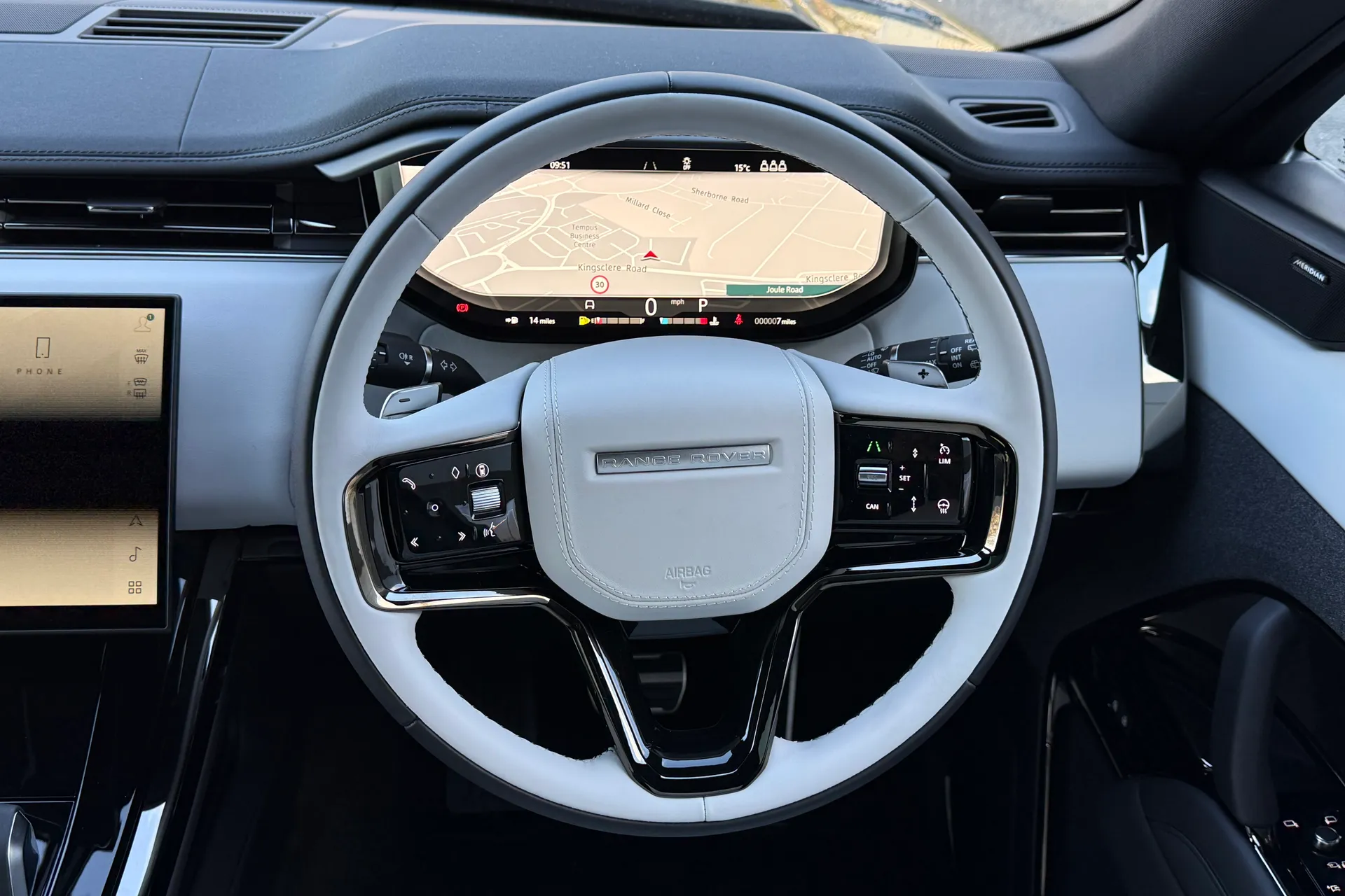 LAND ROVER RANGE ROVER SPORT thumbnail image number 15