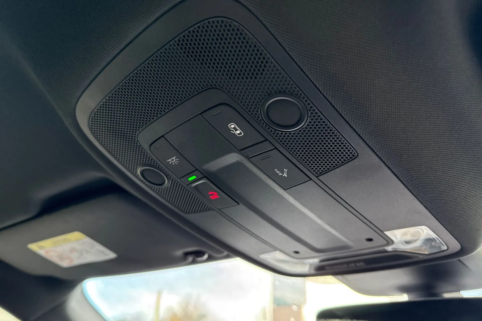 Audi Q3 thumbnail image number 45