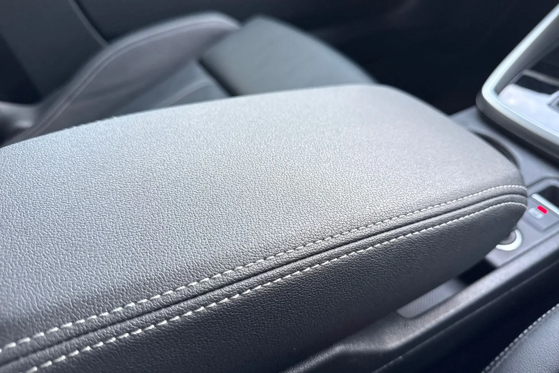 Audi A3 thumbnail image number 46