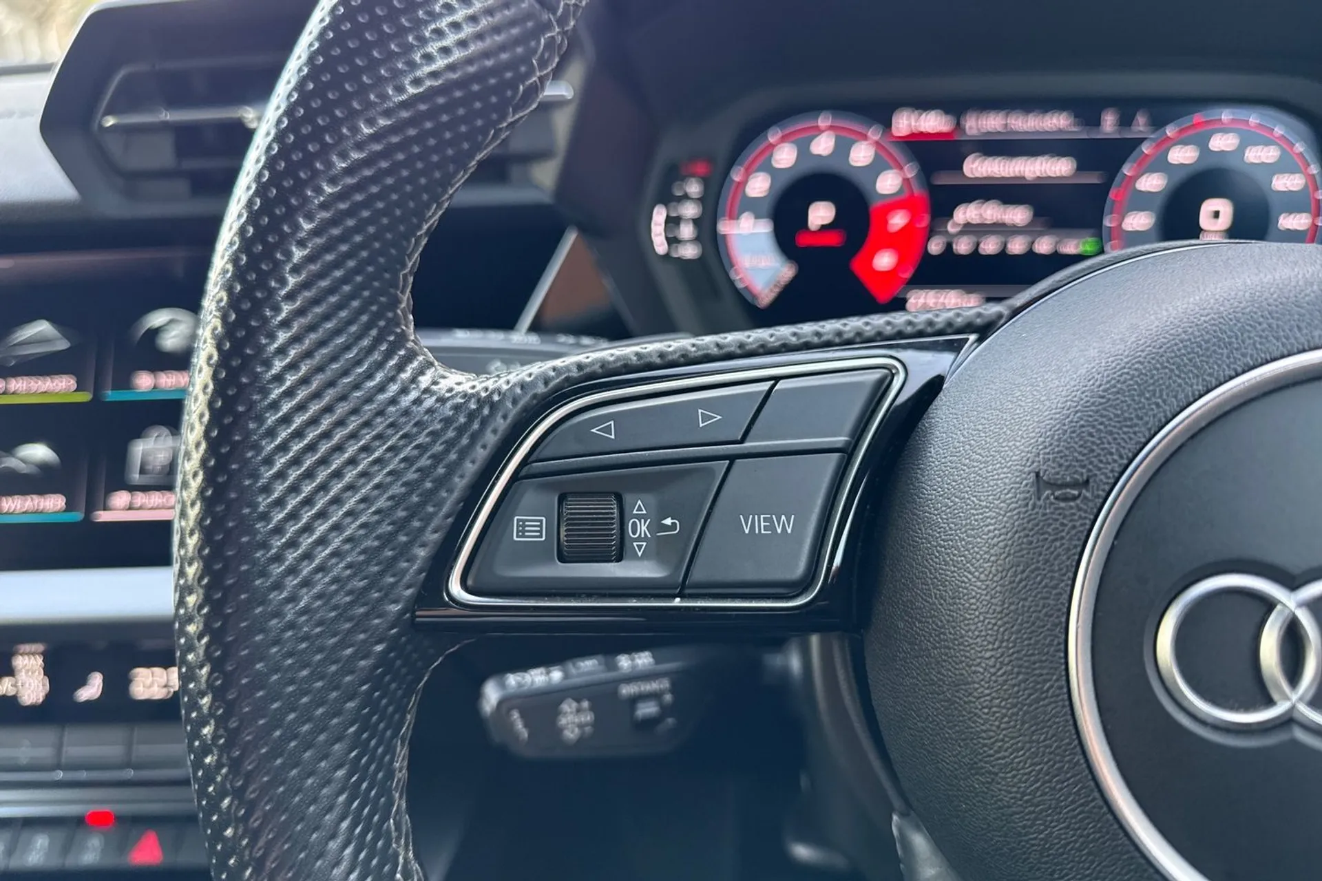 Audi A3 thumbnail image number 43