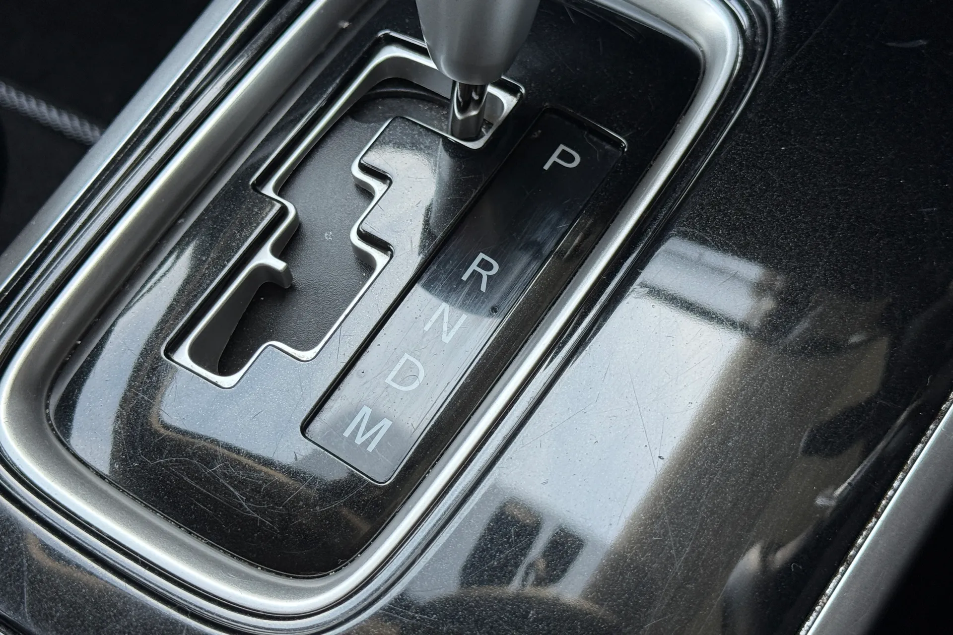 MITSUBISHI OUTLANDER thumbnail image number 21