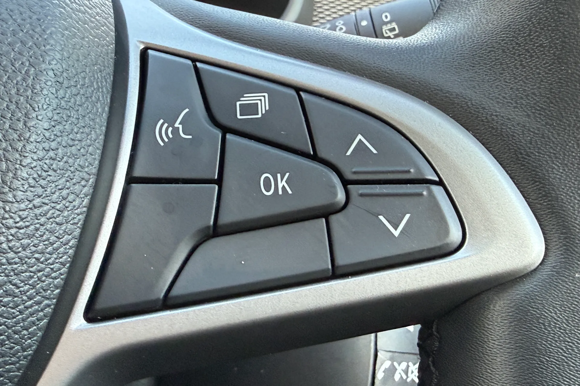 DACIA JOGGER thumbnail image number 19