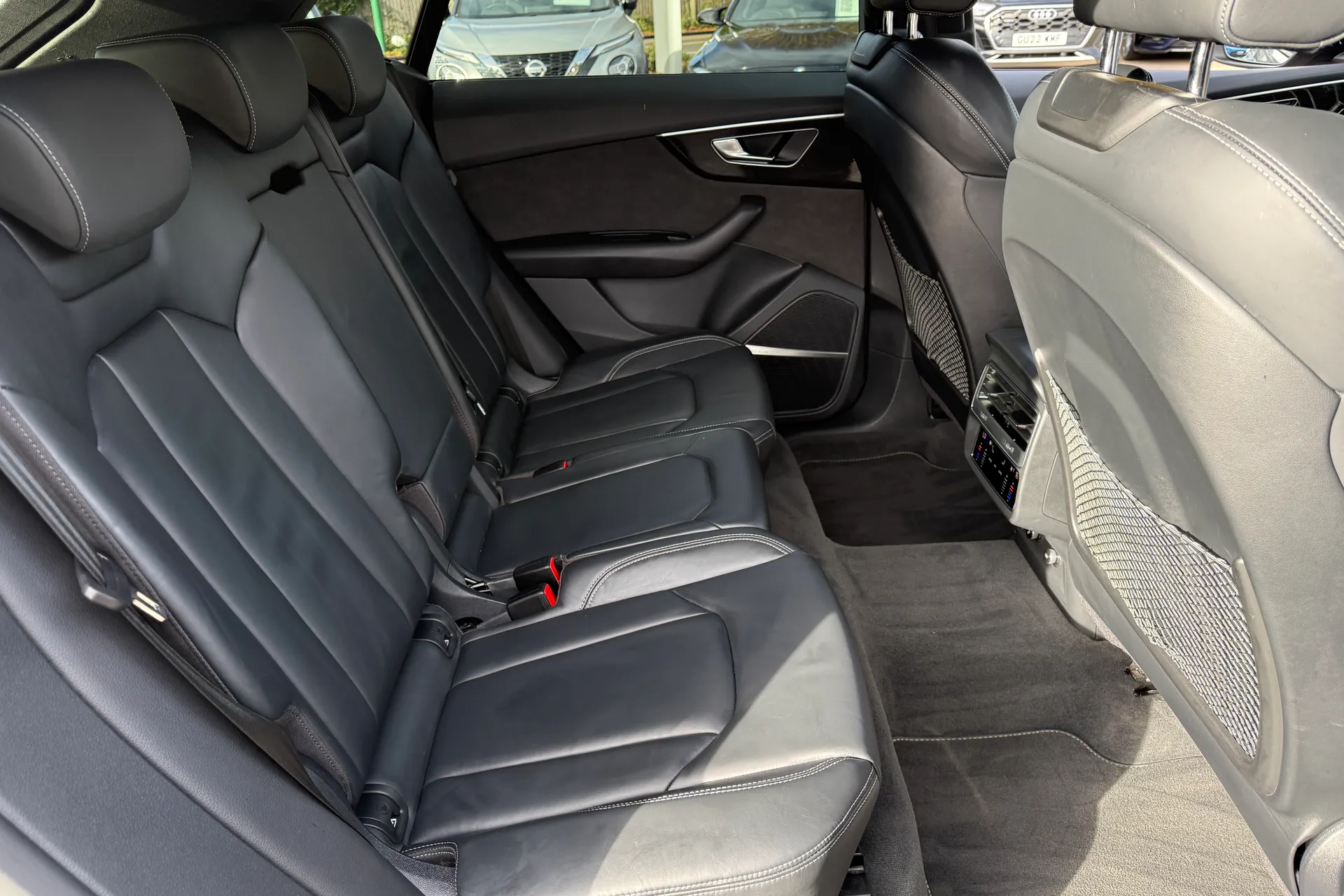 Audi Q8 thumbnail image number 47