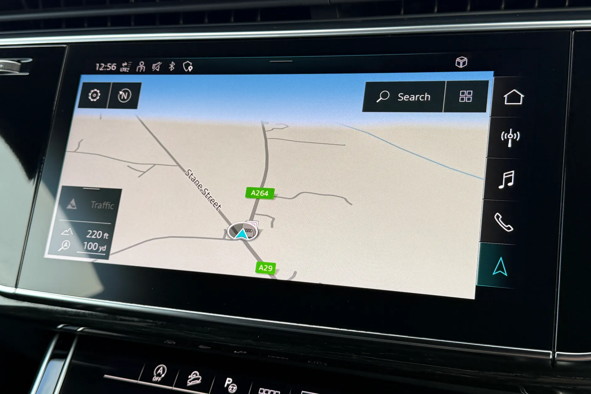 Audi Q8 thumbnail image number 5