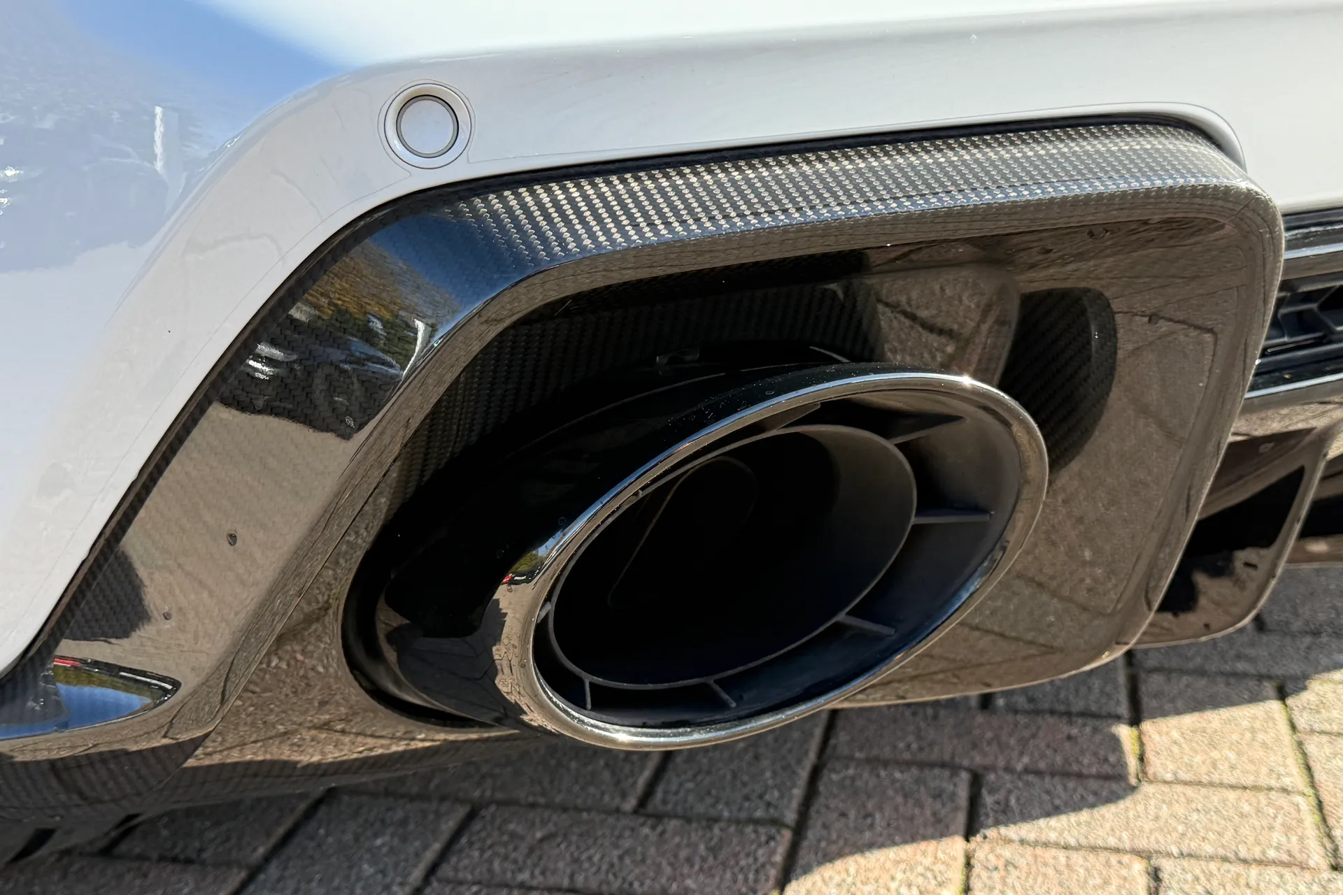 Audi R8 thumbnail image number 39