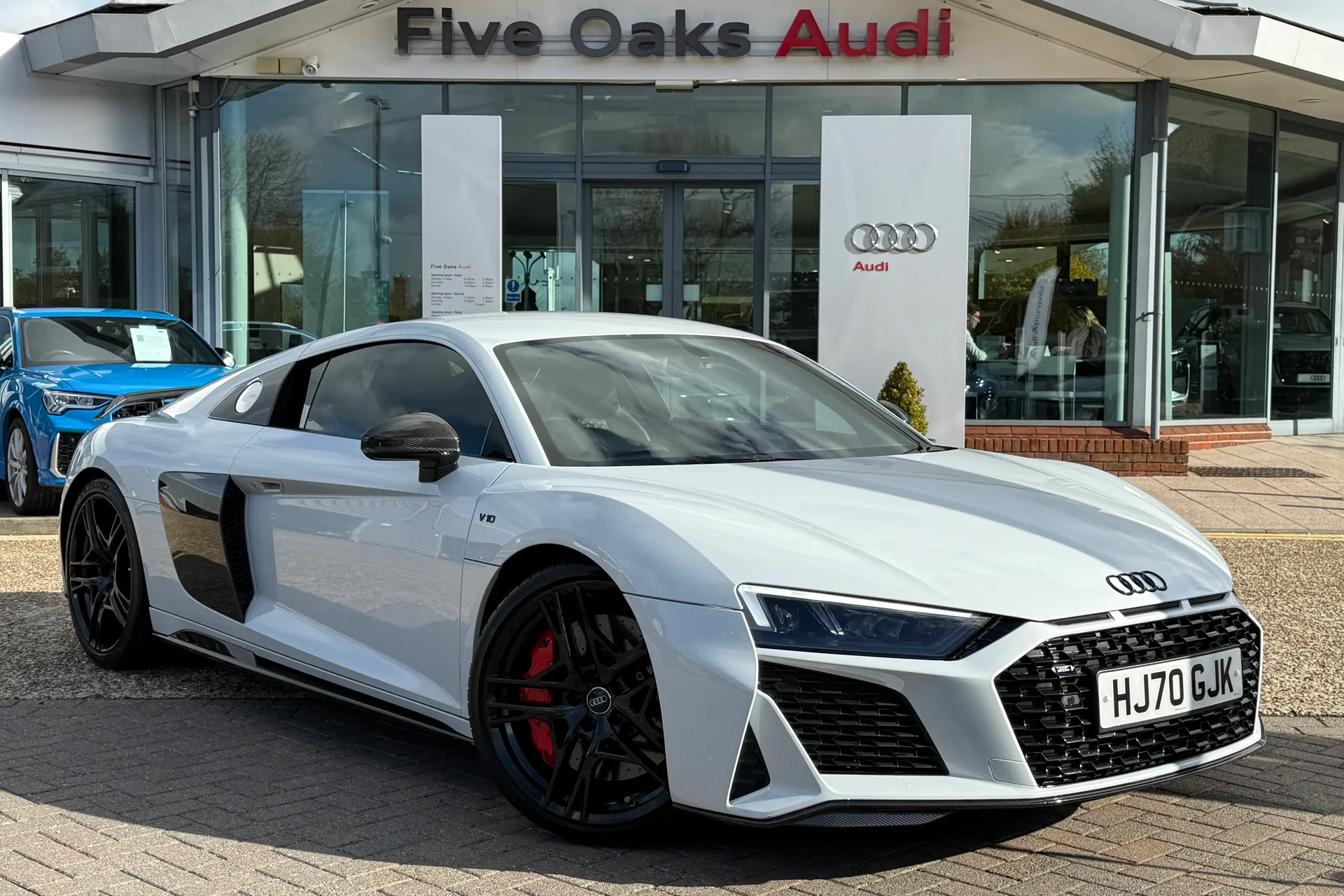 Audi R8 focused image