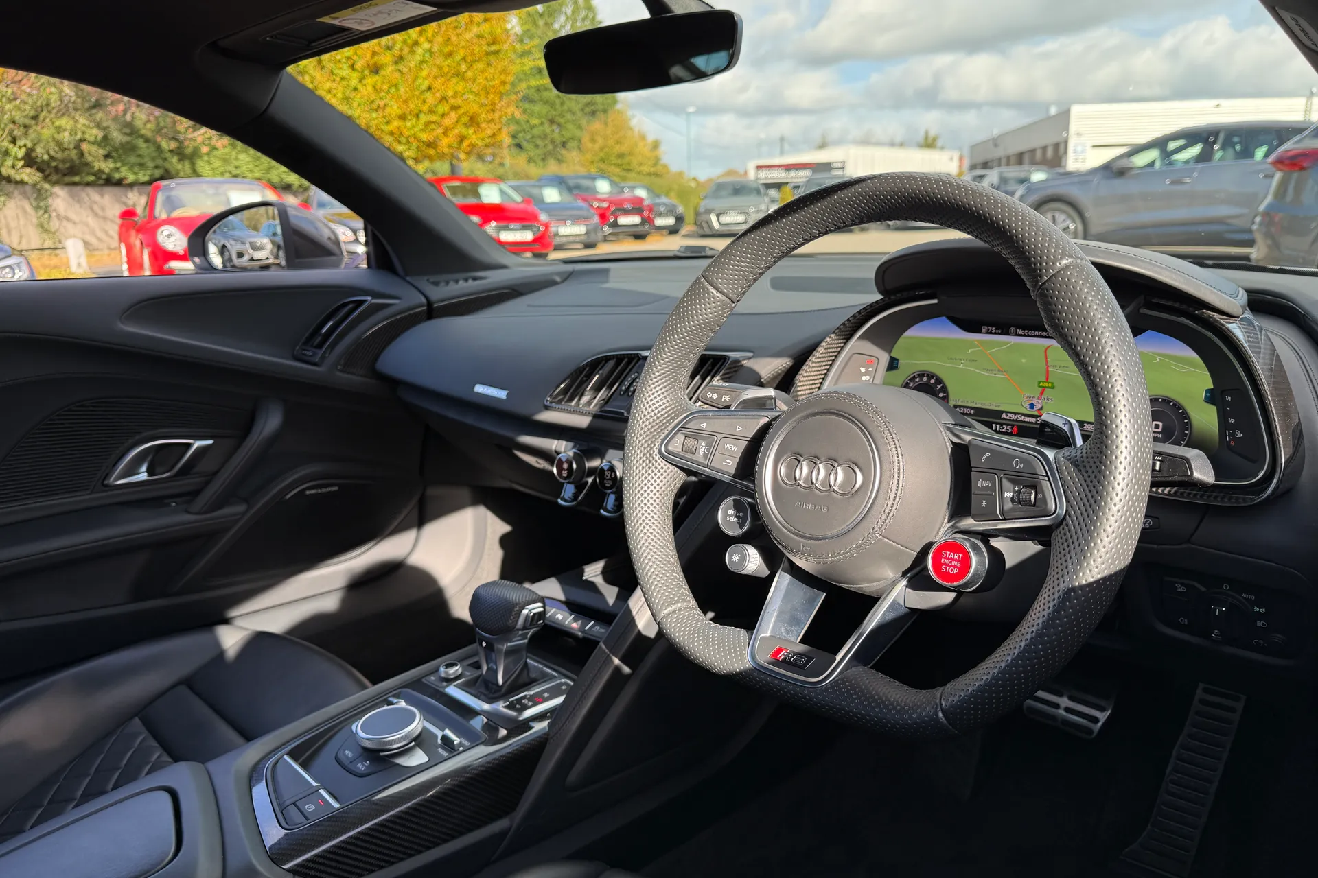 Audi R8 thumbnail image number 27