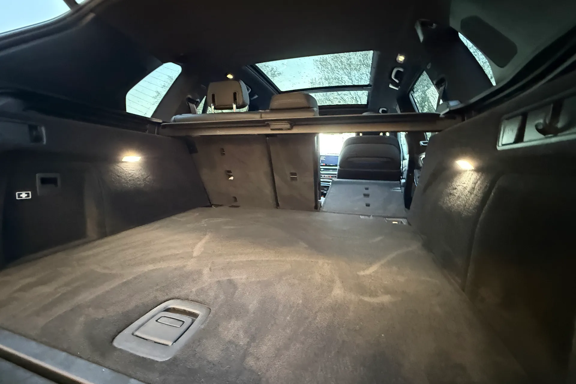 BMW X5 thumbnail image number 40