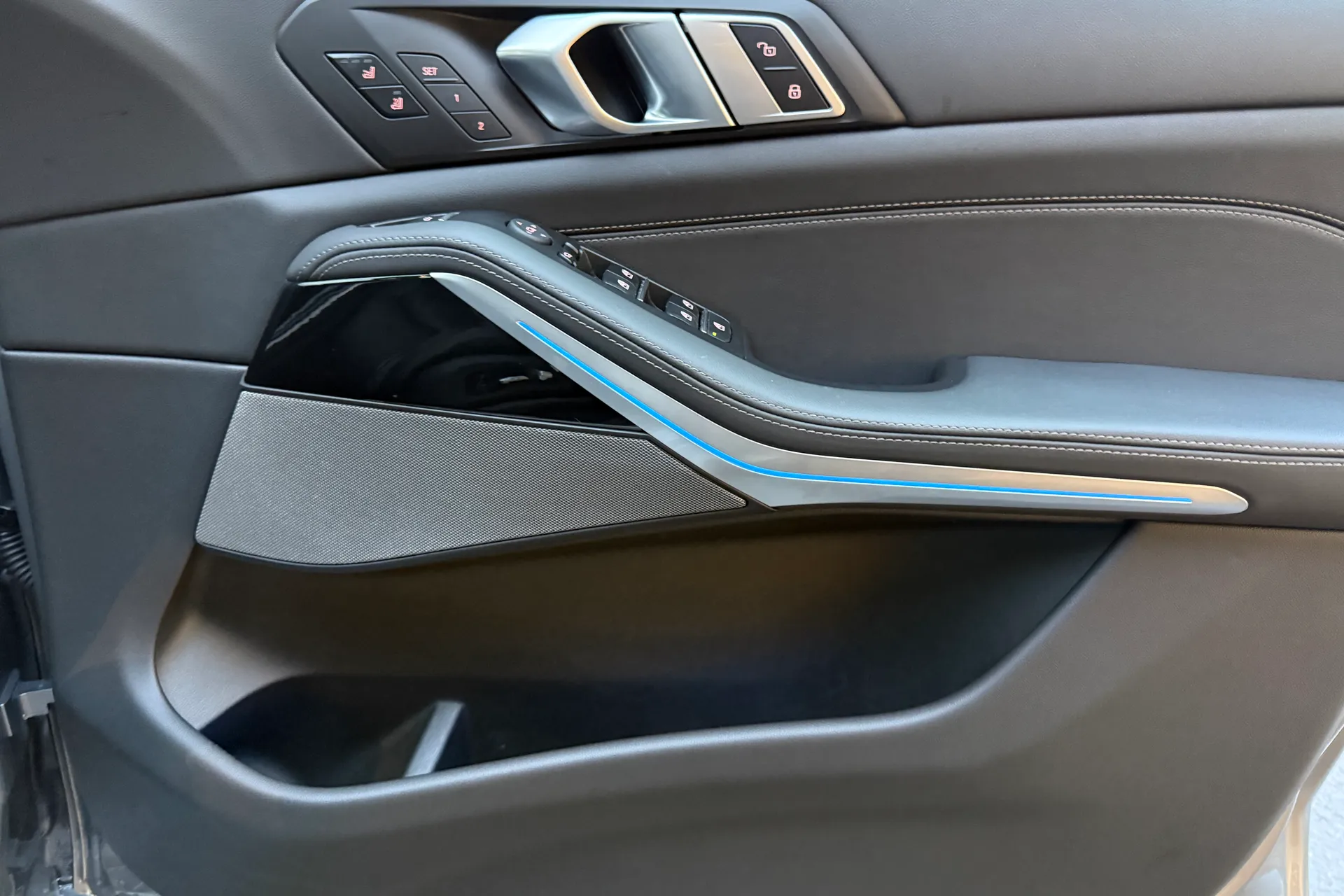 BMW X5 thumbnail image number 51