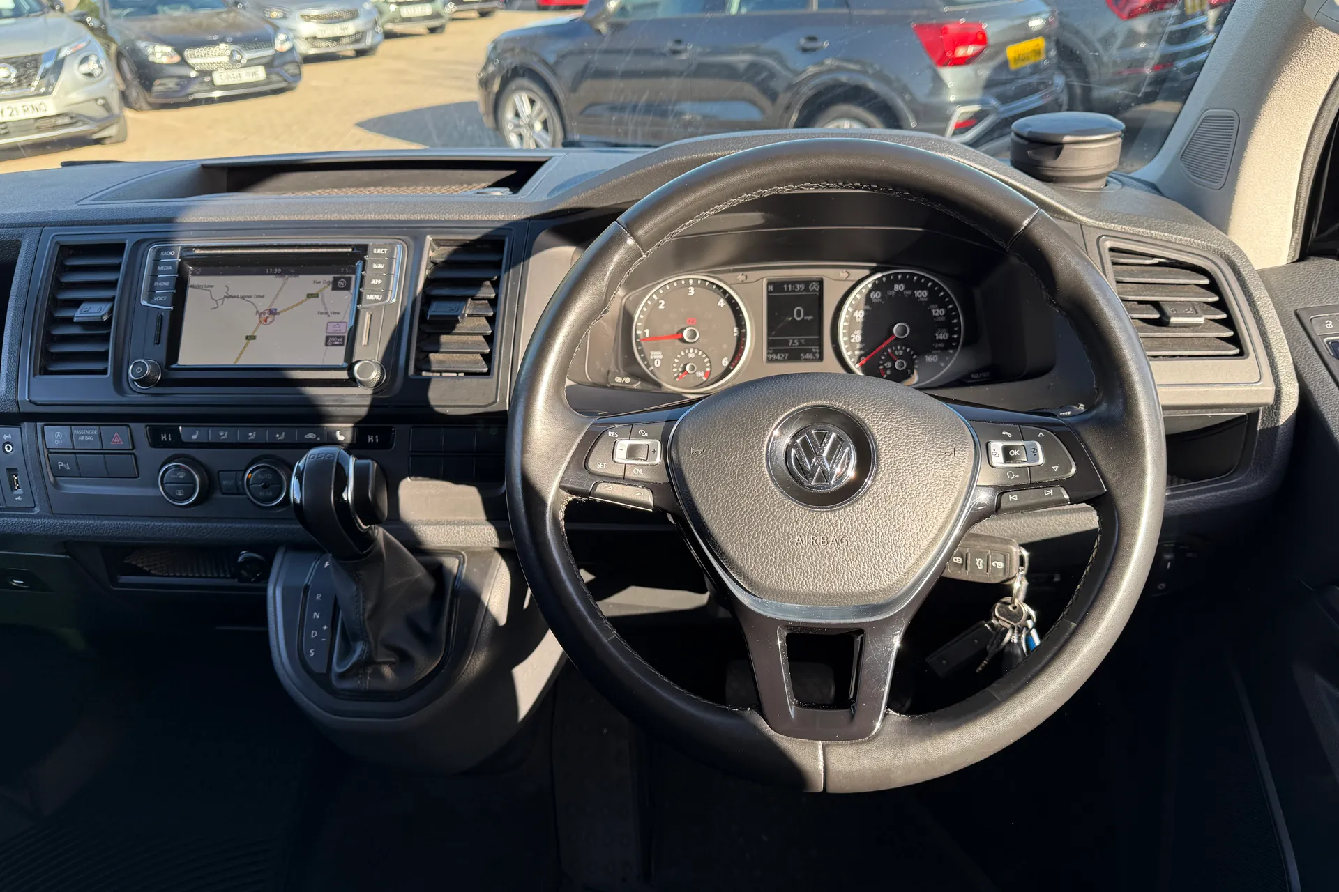 VOLKSWAGEN CALIFORNIA thumbnail image number 7