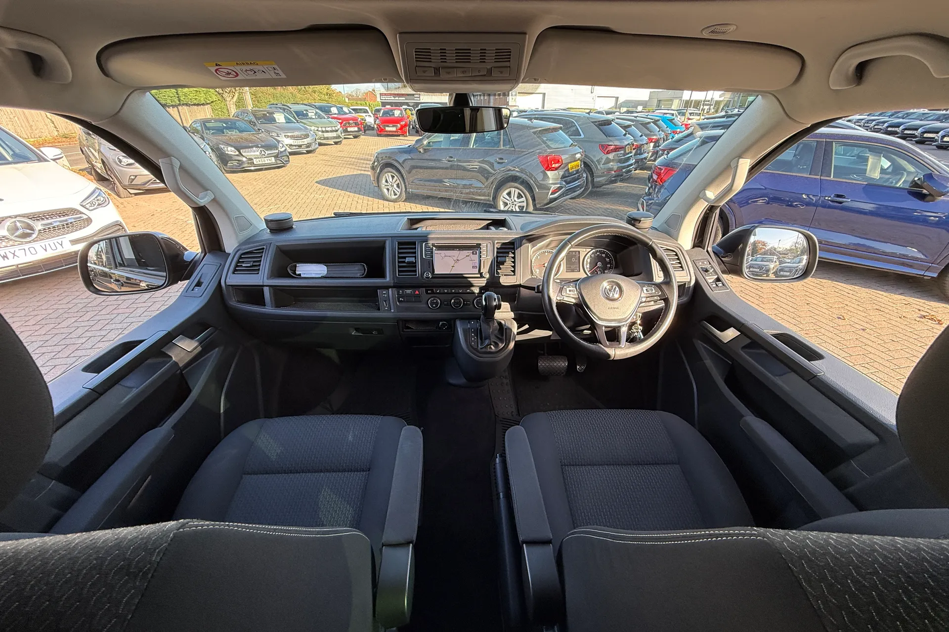 VOLKSWAGEN CALIFORNIA thumbnail image number 3