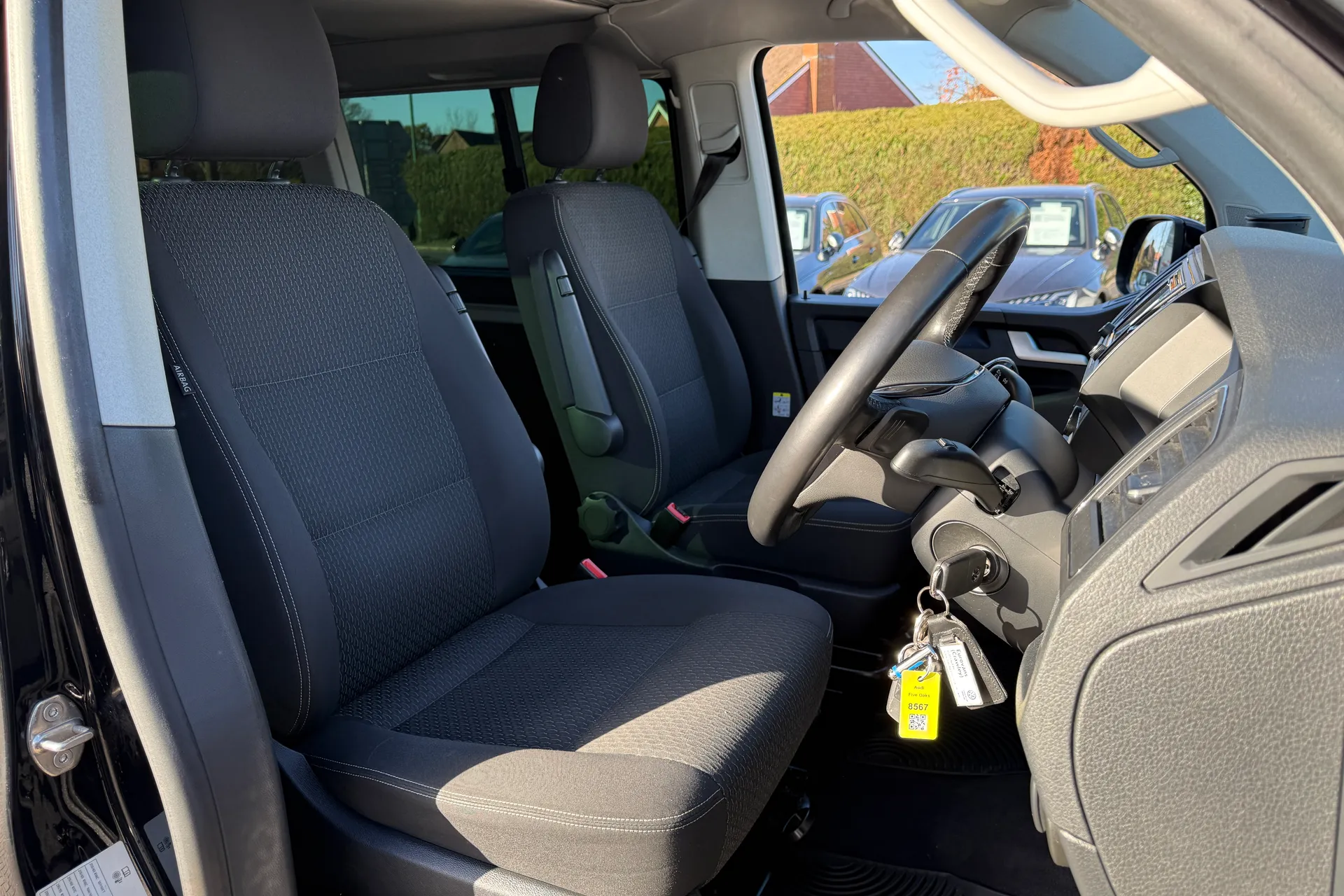 VOLKSWAGEN CALIFORNIA thumbnail image number 26