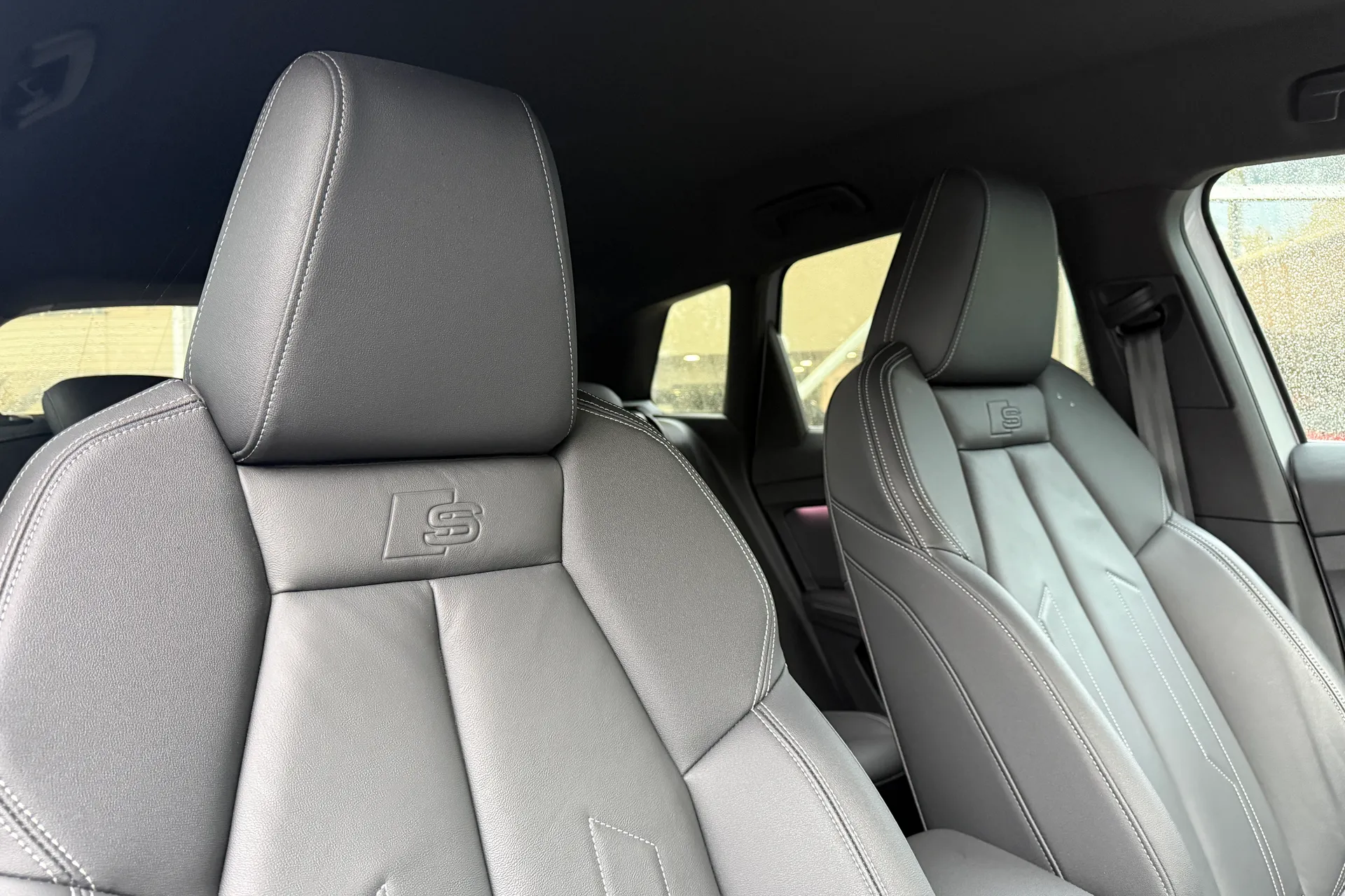 Audi Q4 thumbnail image number 60