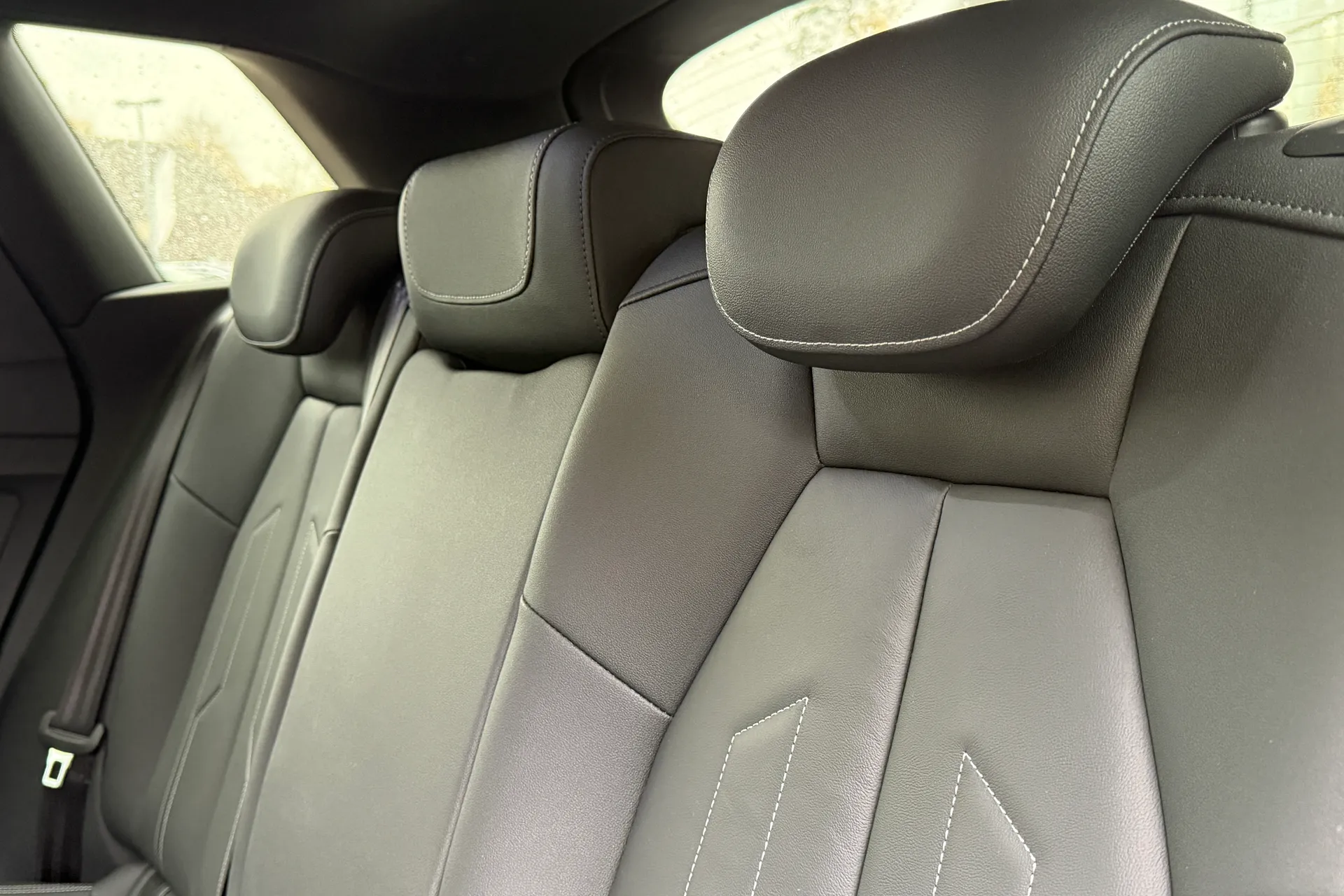 Audi Q4 thumbnail image number 27