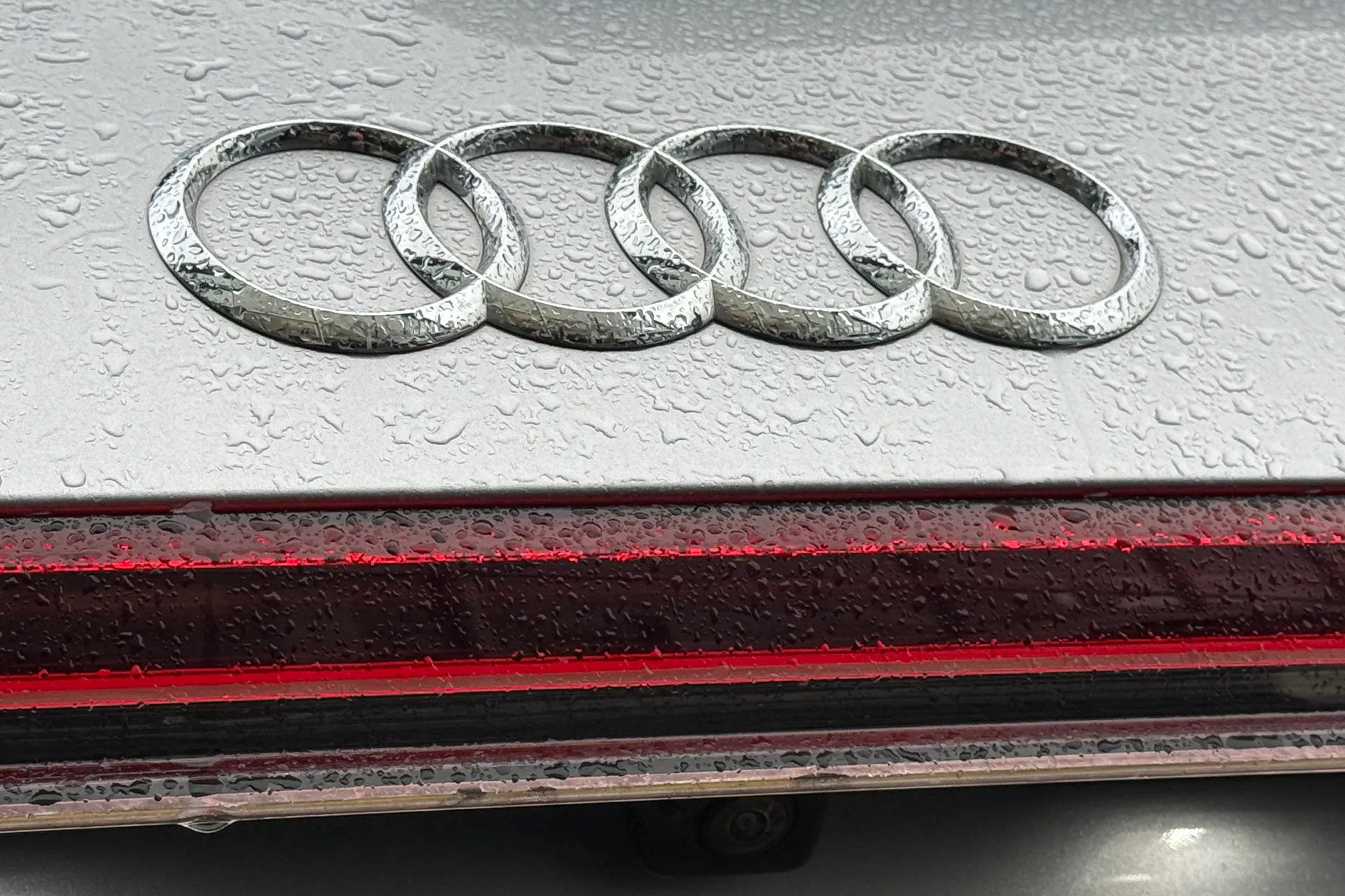 Audi Q4 thumbnail image number 20