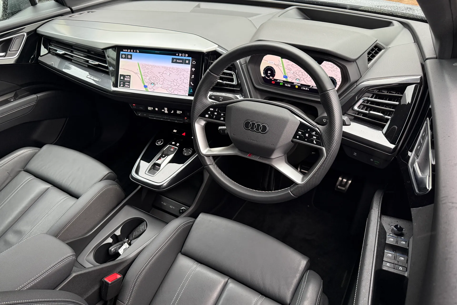 Audi Q4 thumbnail image number 42