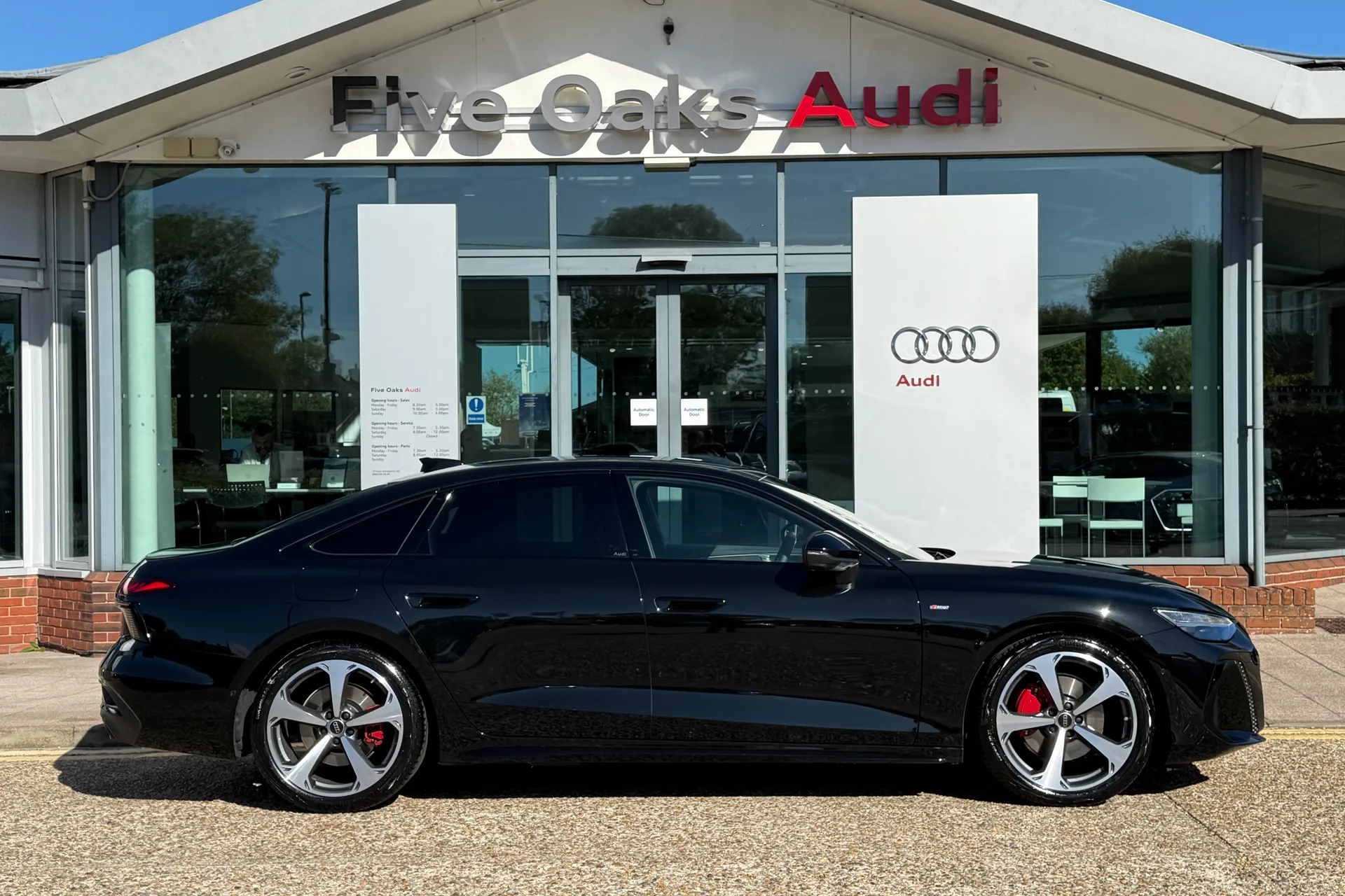 Audi A6 thumbnail image number 2