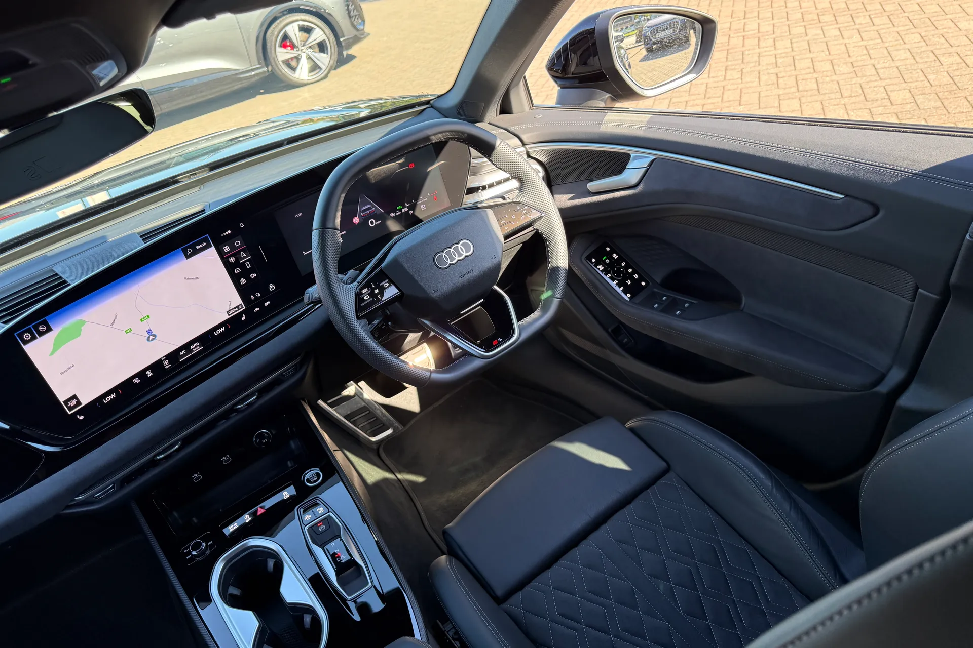 Audi A6 thumbnail image number 46