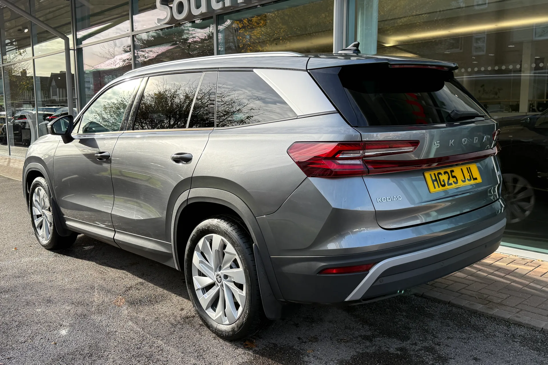 SKODA KODIAQ thumbnail image number 8
