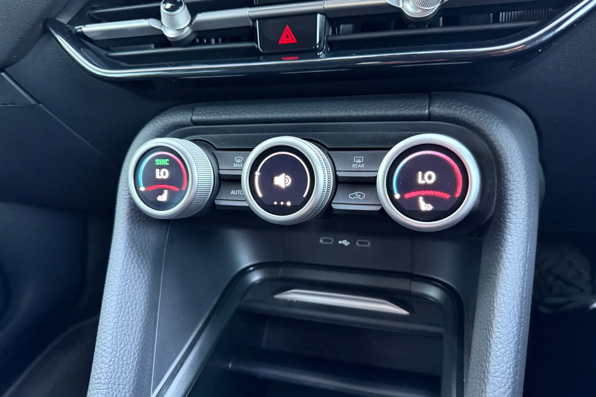 SKODA KODIAQ thumbnail image number 13