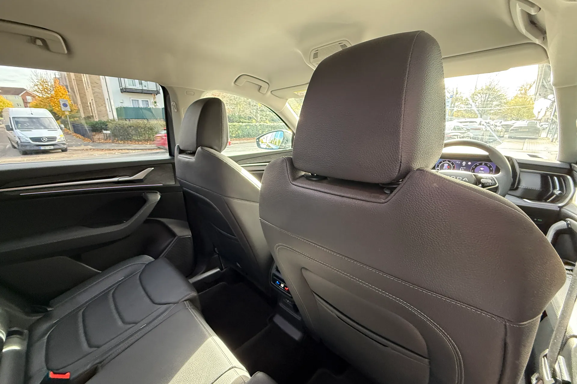 SKODA KODIAQ thumbnail image number 31