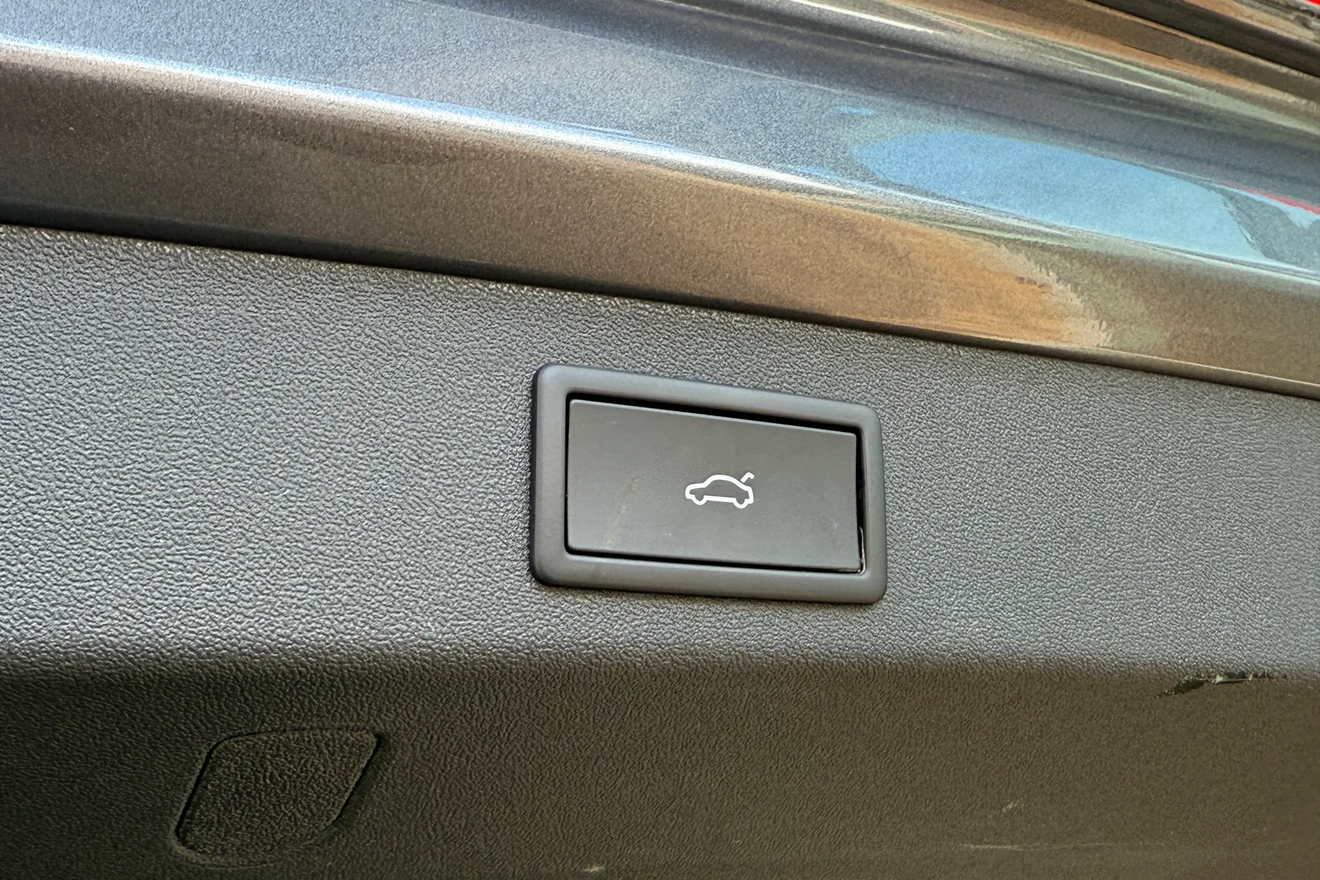 SKODA KODIAQ thumbnail image number 43