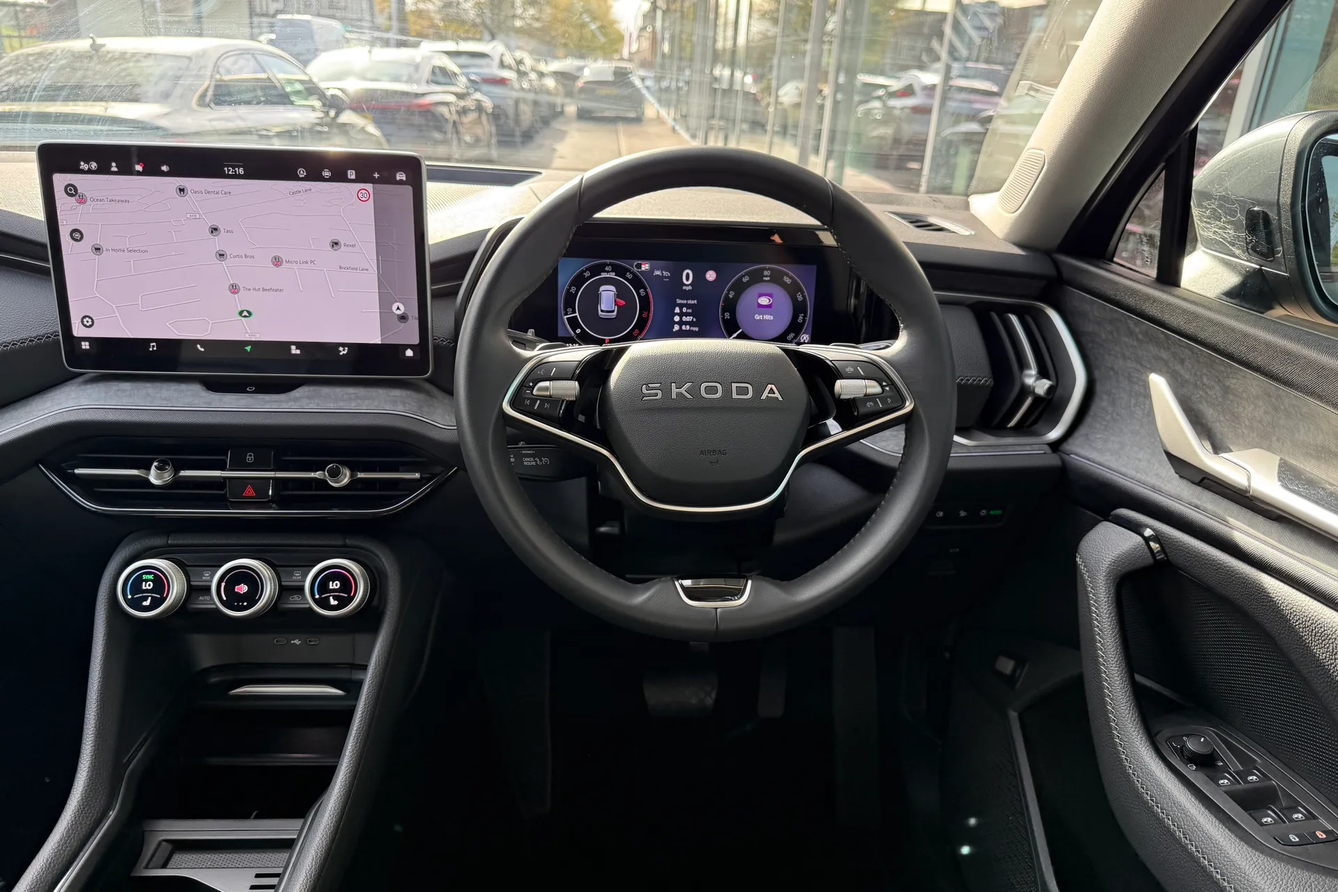 SKODA KODIAQ thumbnail image number 34