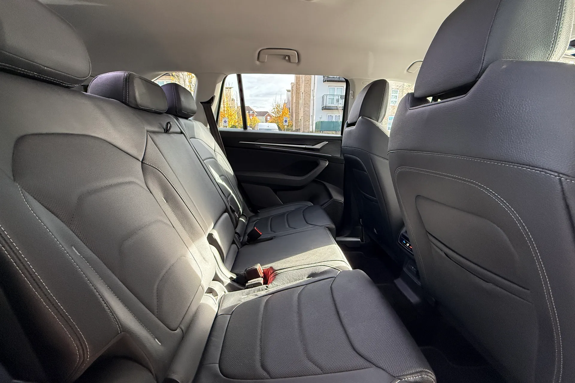 SKODA KODIAQ thumbnail image number 30