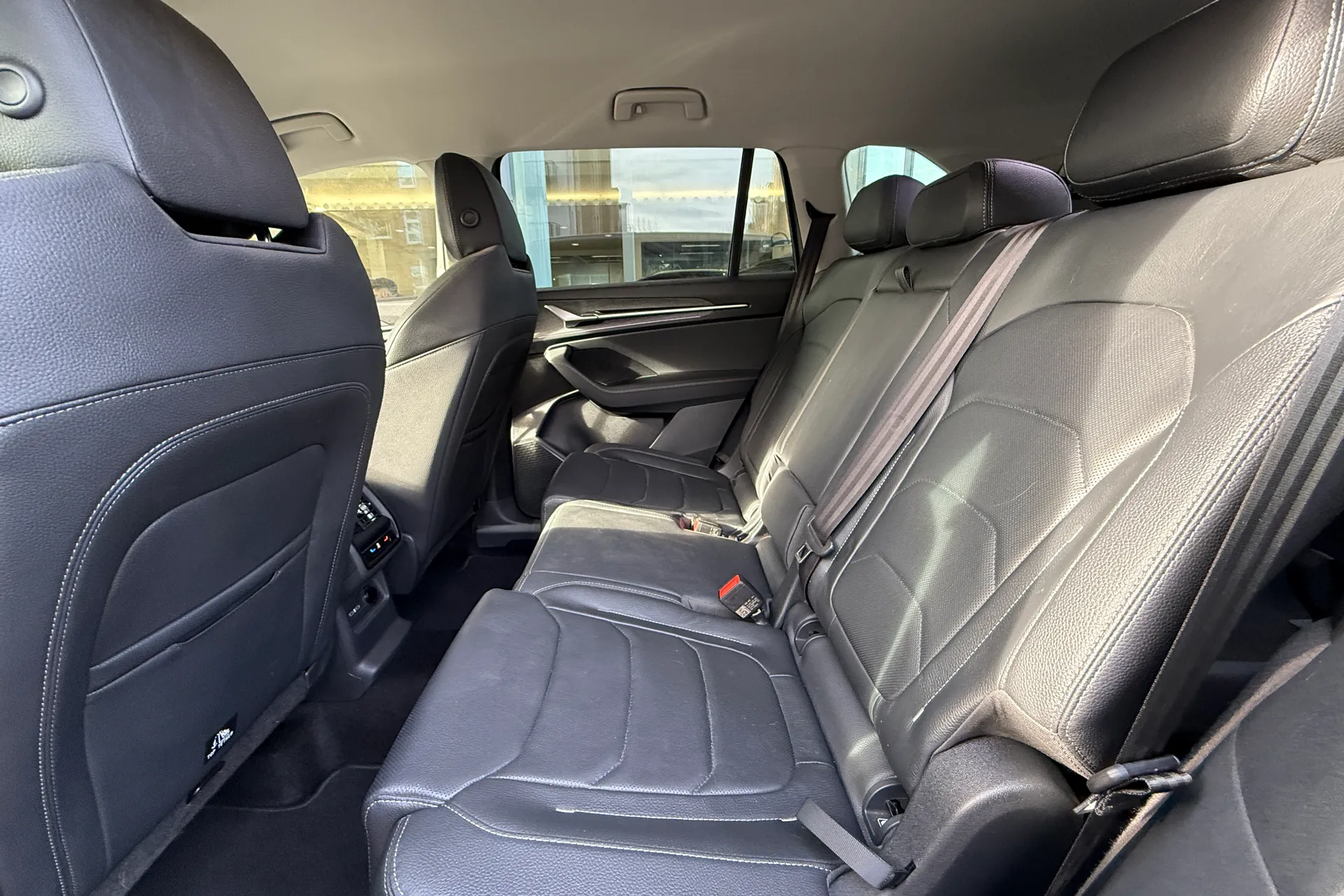 SKODA KODIAQ thumbnail image number 47