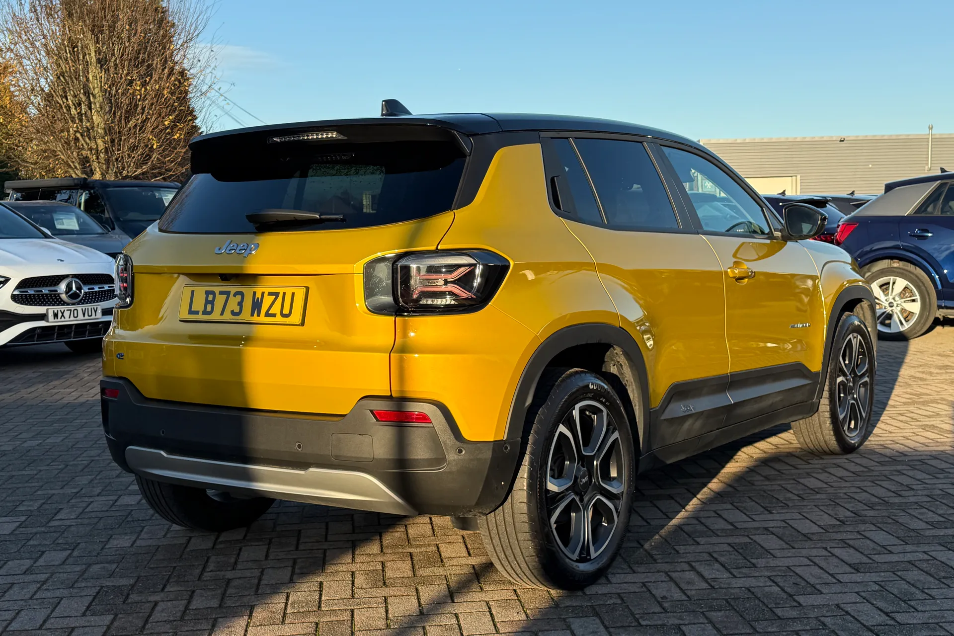 JEEP AVENGER thumbnail image number 26