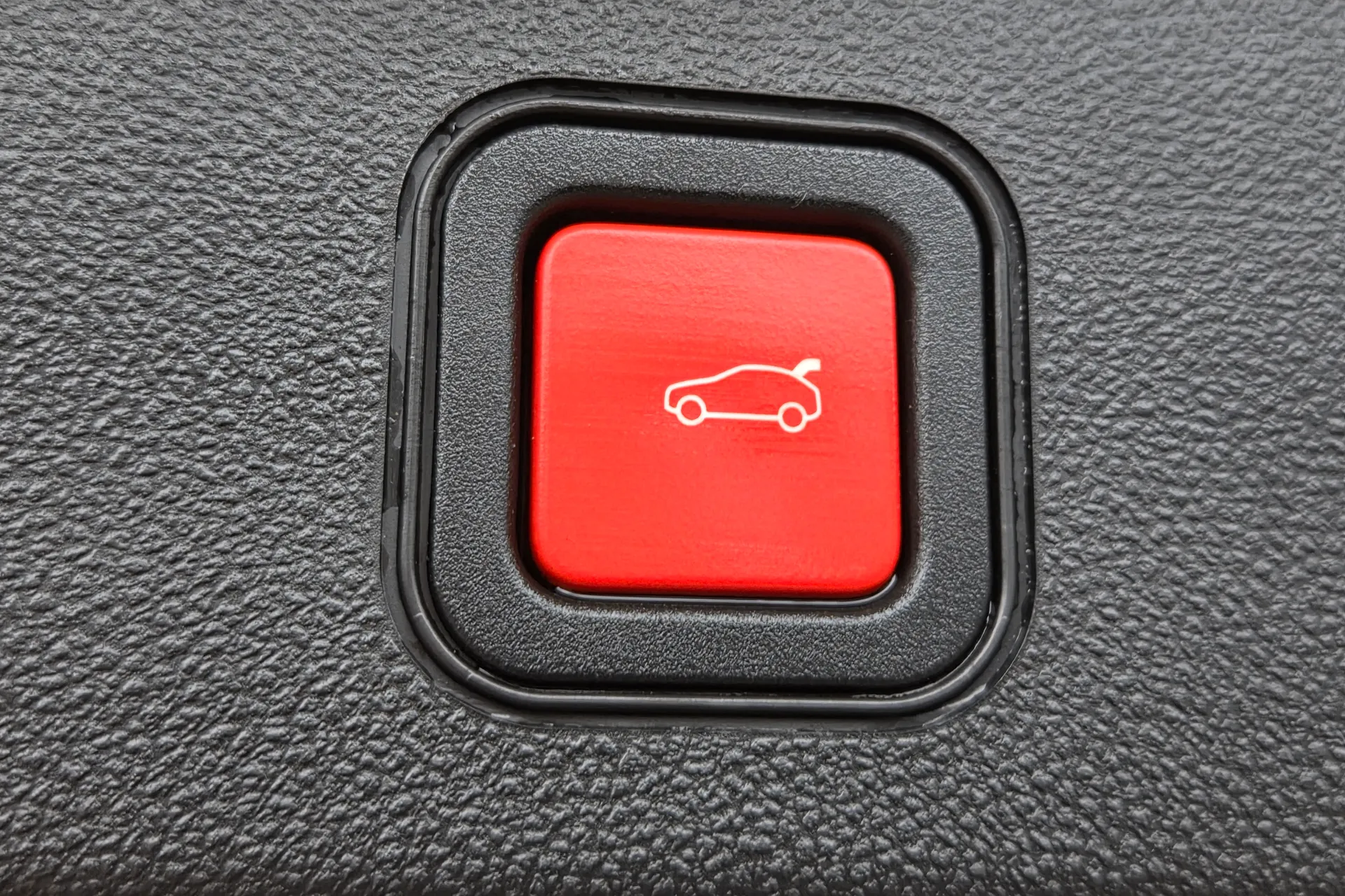 JEEP AVENGER thumbnail image number 31