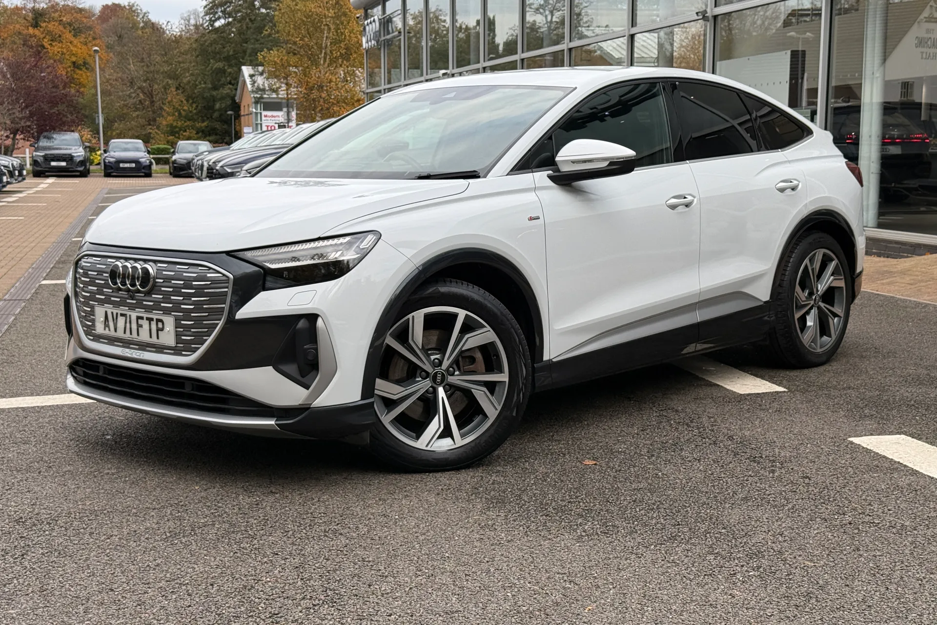 Audi Q4 thumbnail image number 55