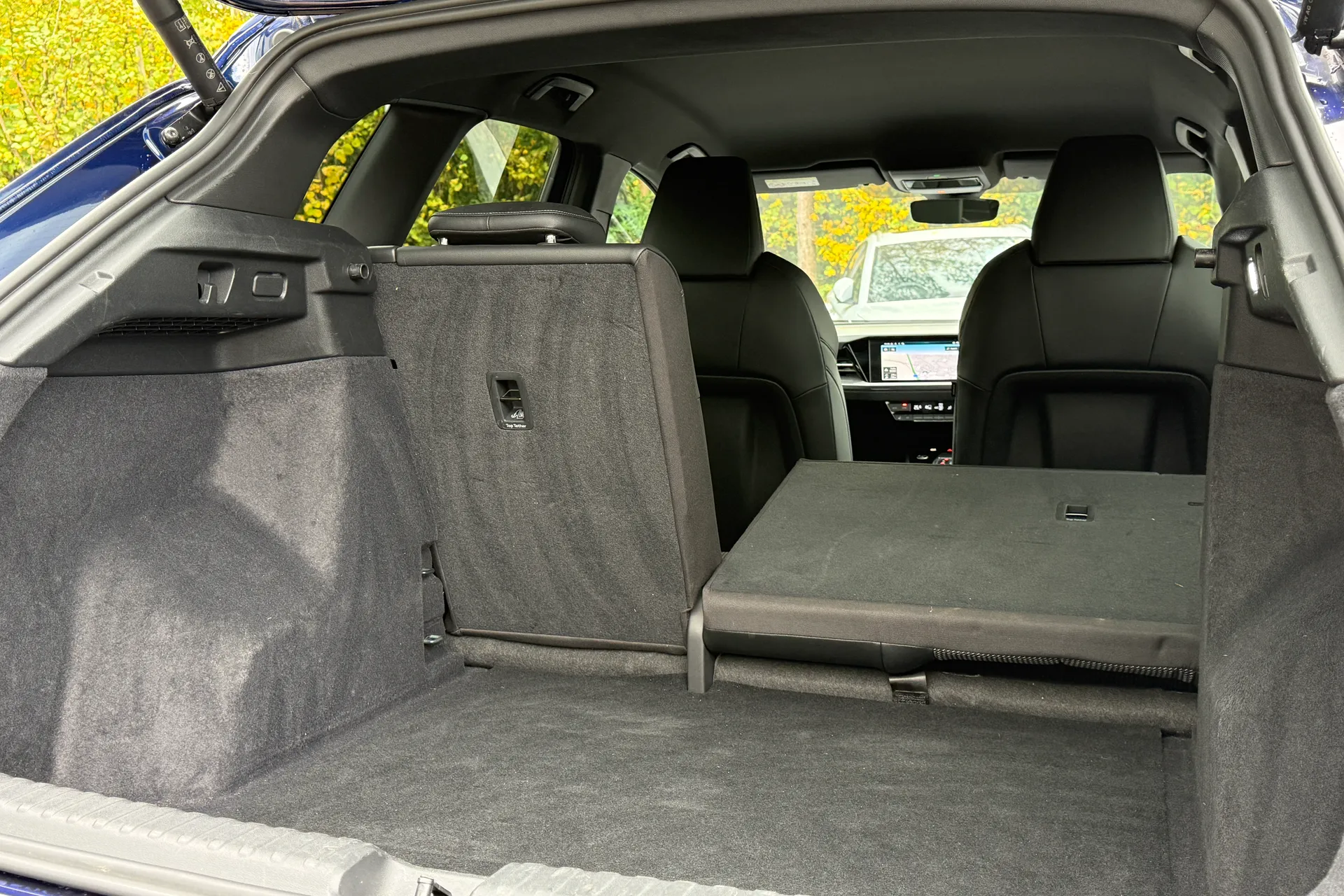 Audi Q4 thumbnail image number 29