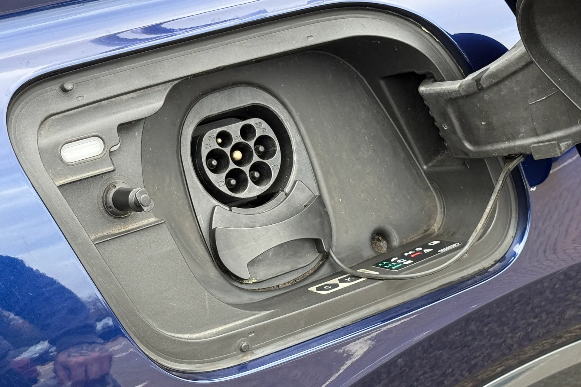 Audi Q4 thumbnail image number 25