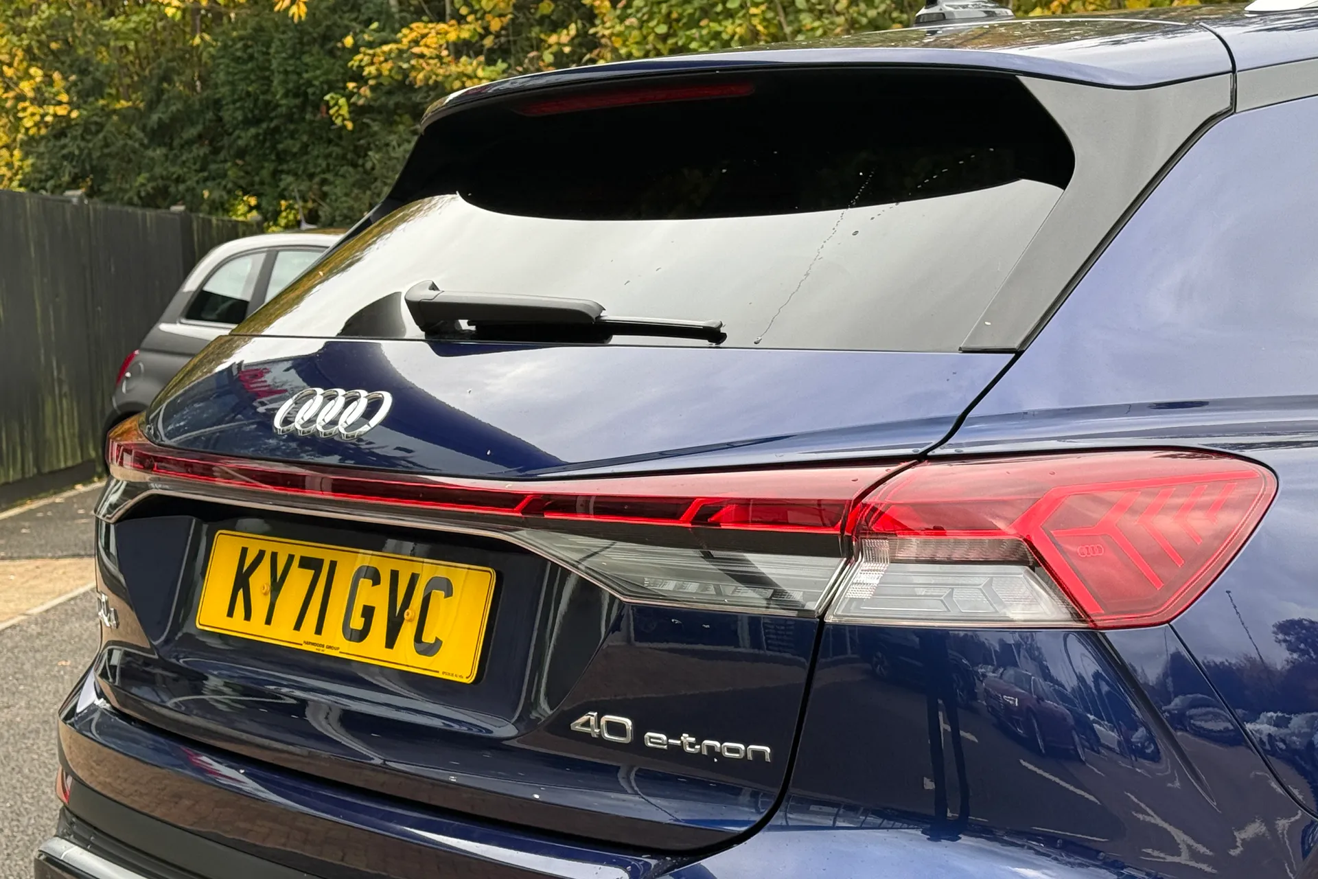 Audi Q4 thumbnail image number 36