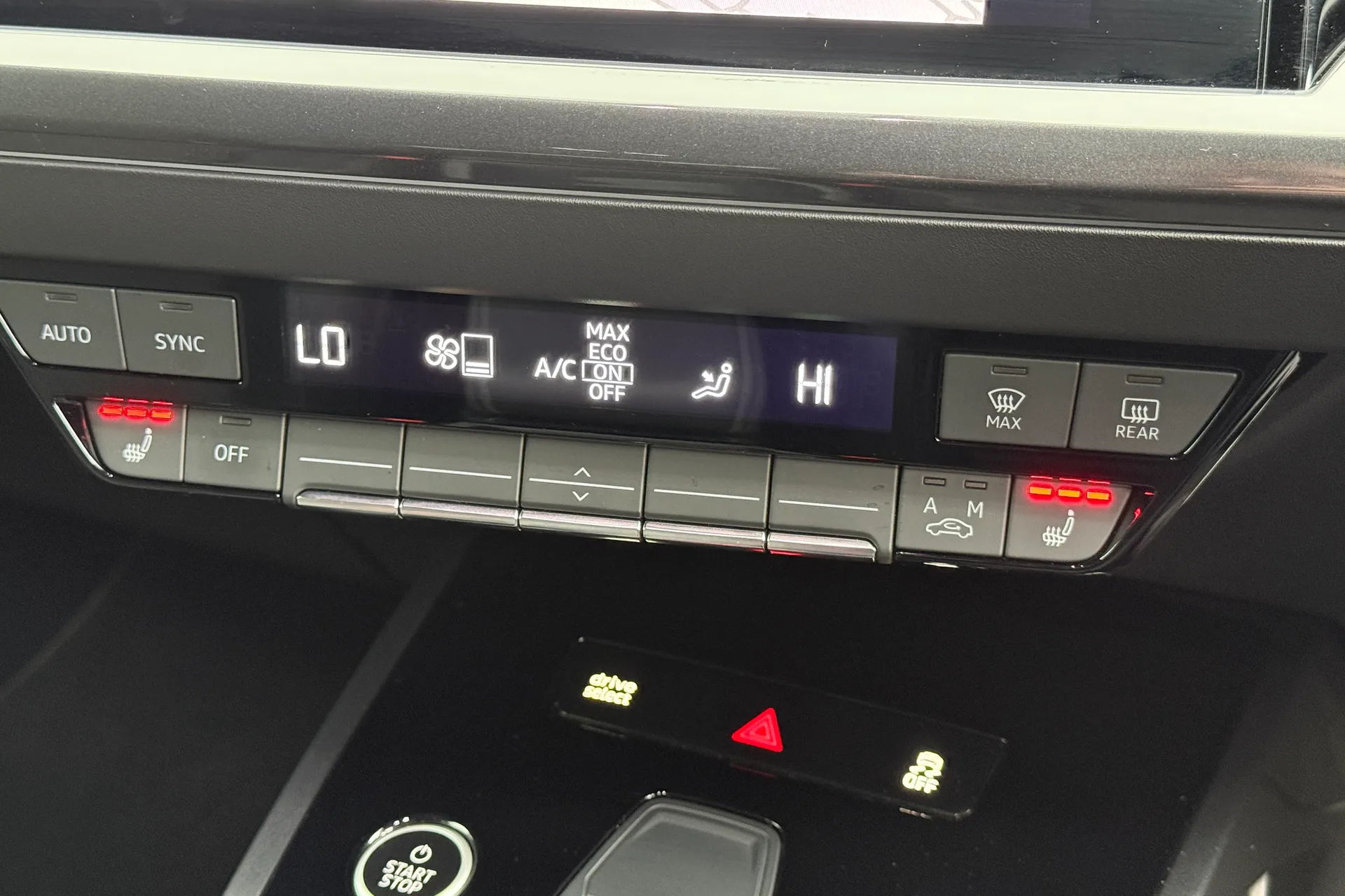 Audi Q4 thumbnail image number 52