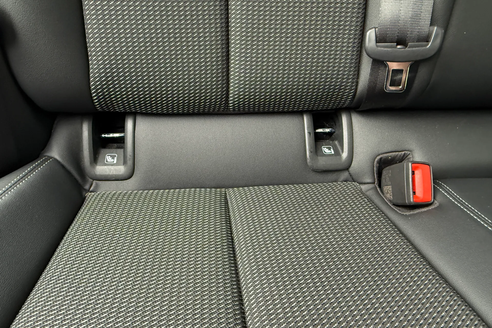 Audi Q4 thumbnail image number 33